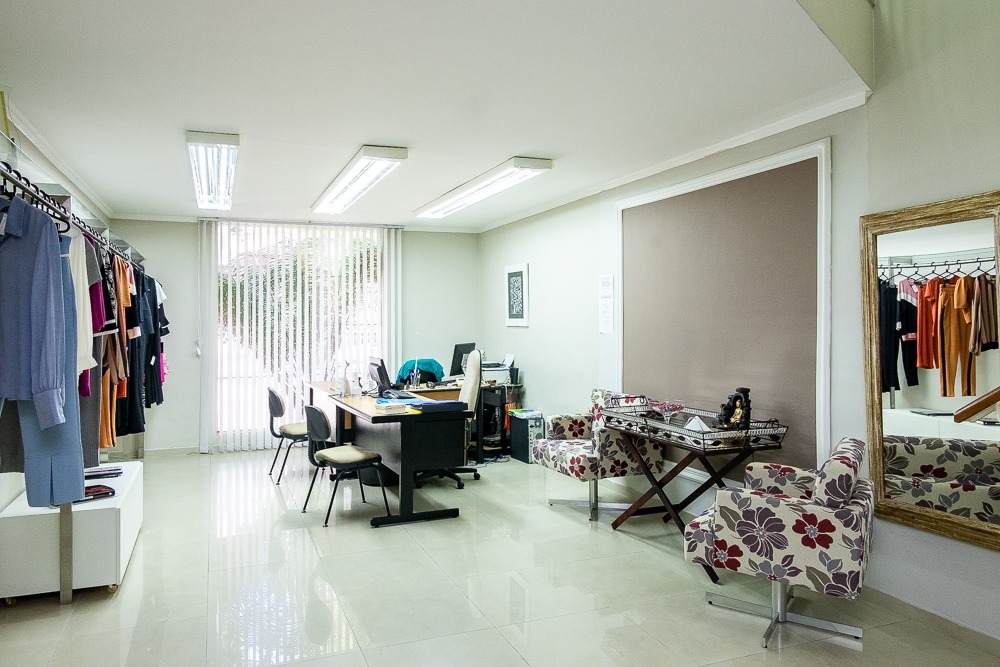 Casa Comercial para venda em Itaim Bibi