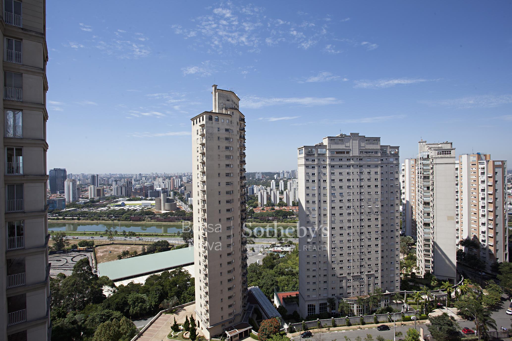 Cobertura Duplex para venda em Panamby