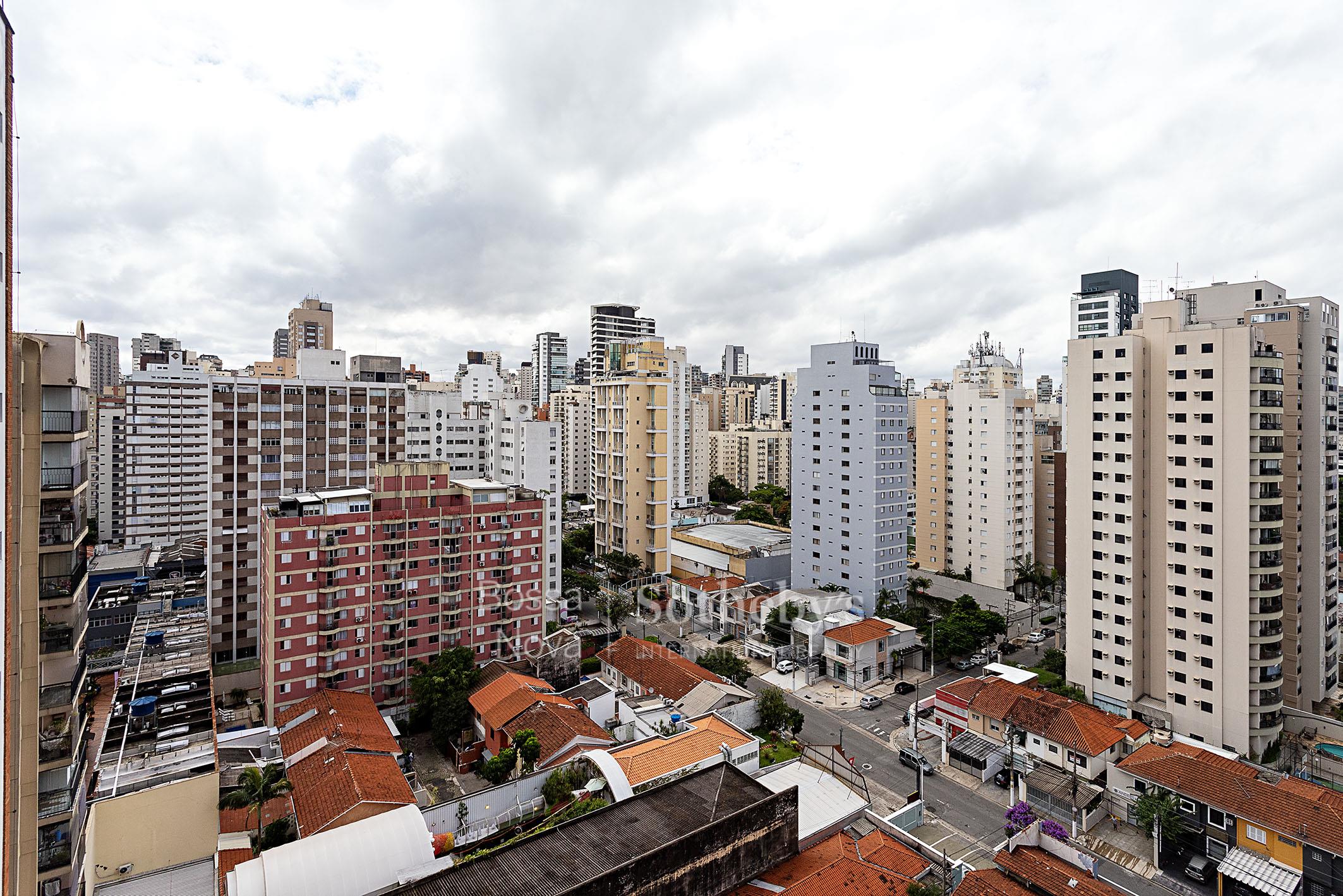 Apartamento Duplex para venda em Itaim Bibi