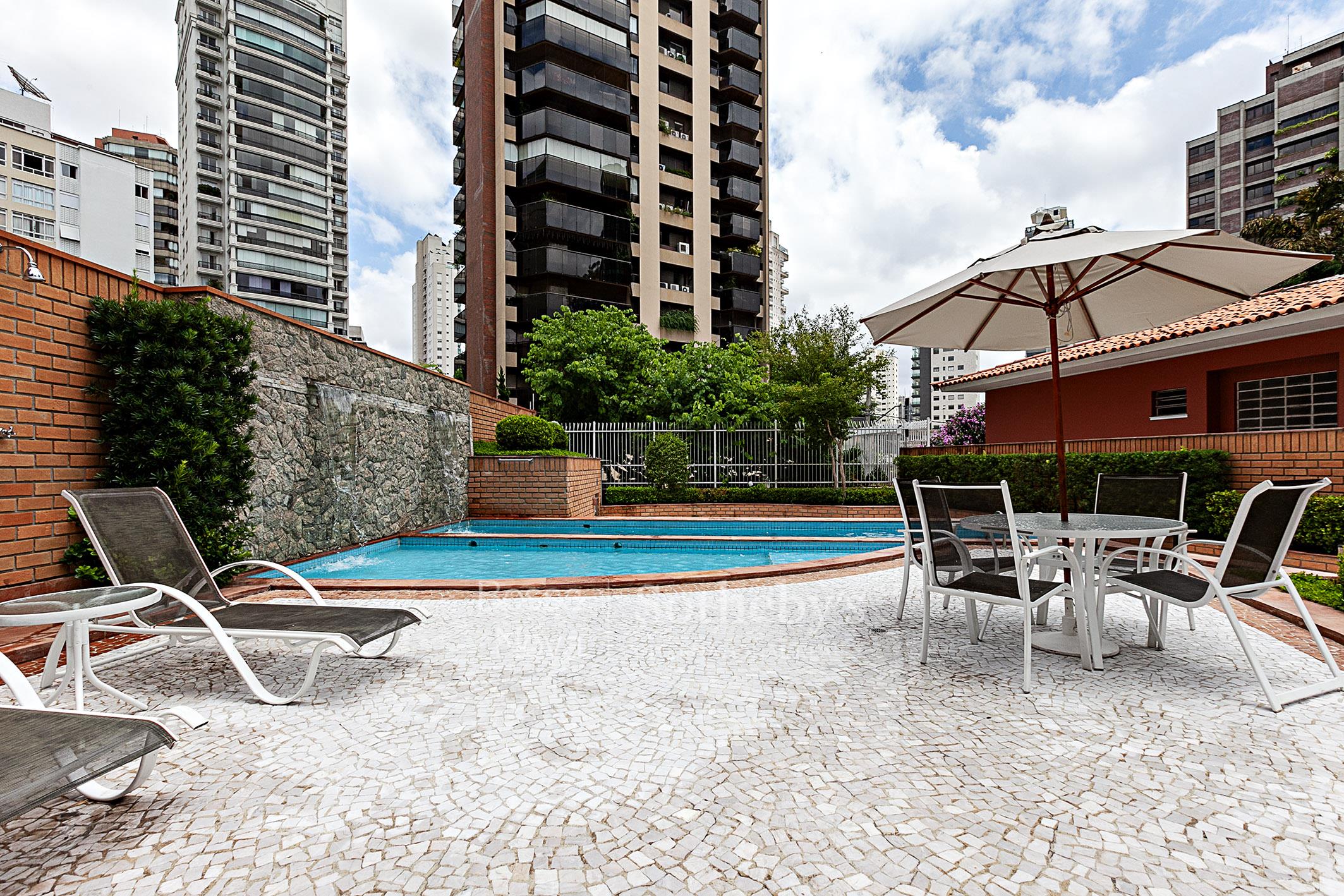 Apartamento Duplex para venda em Vila Nova Conceição