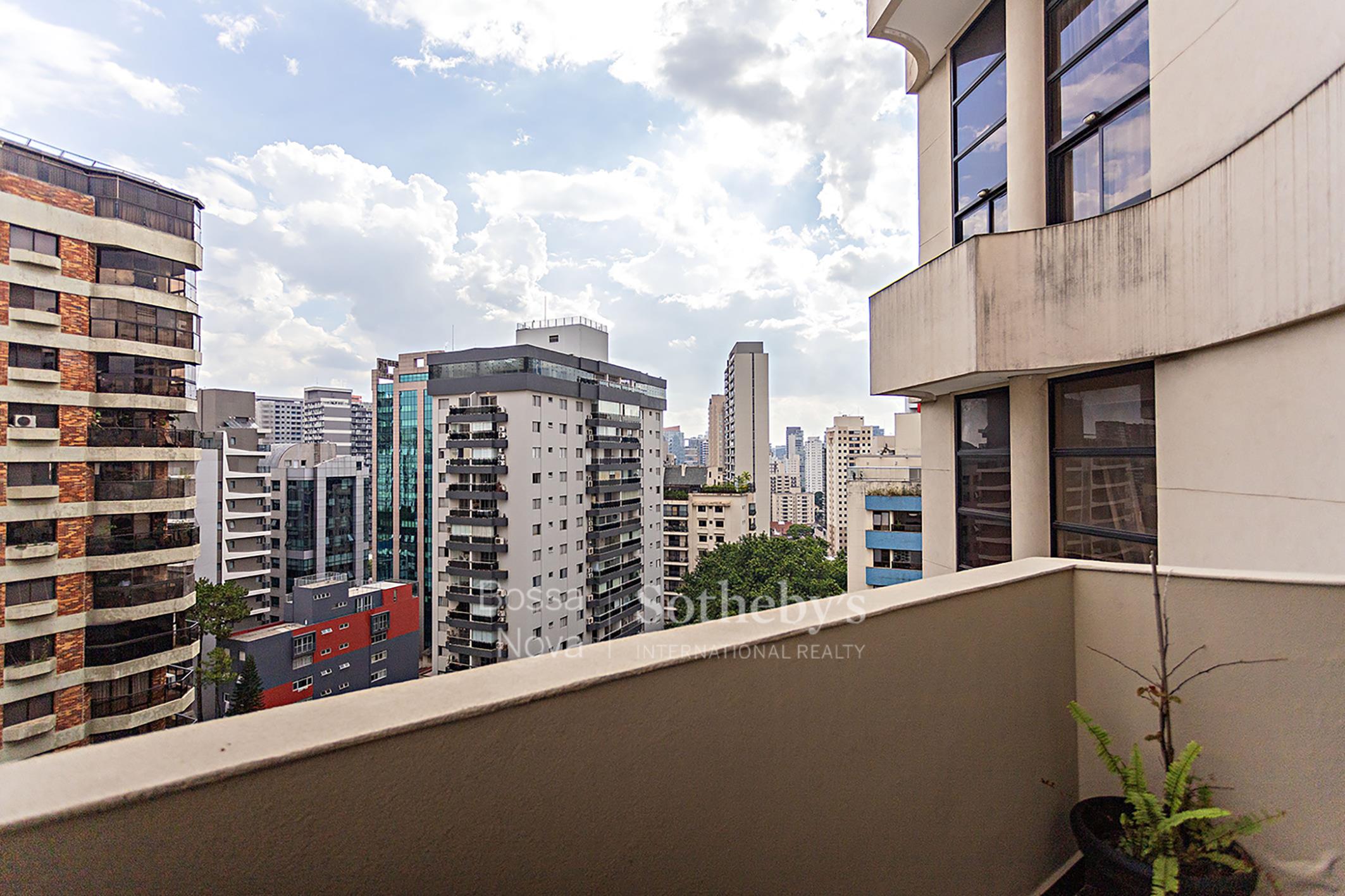 Cobertura Triplex para venda em Vila Nova Conceição