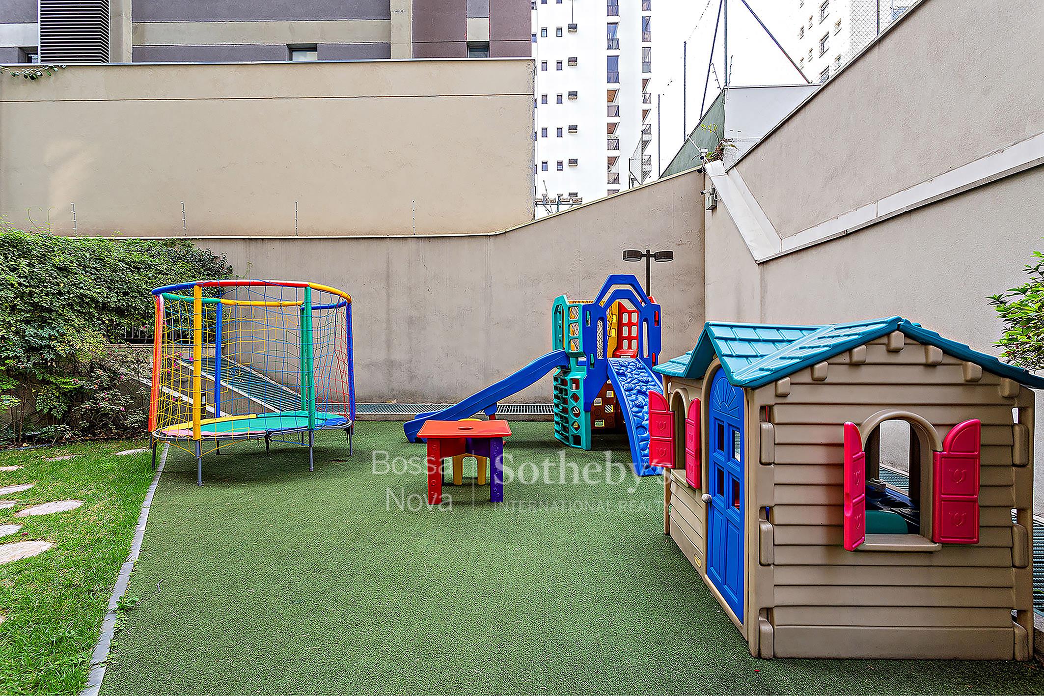 Cobertura Triplex para venda em Vila Nova Conceição