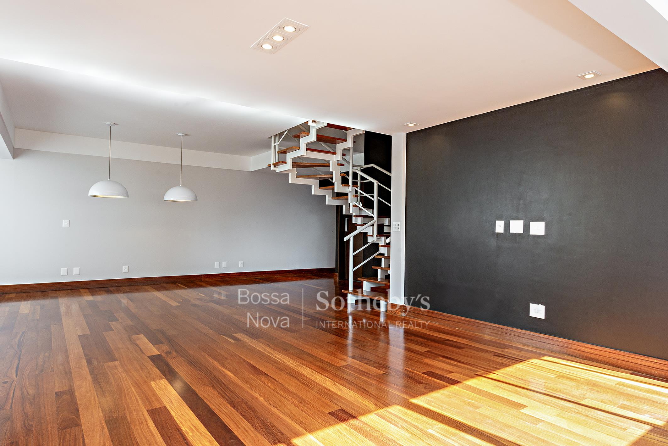 Cobertura Triplex para venda em Itaim Bibi