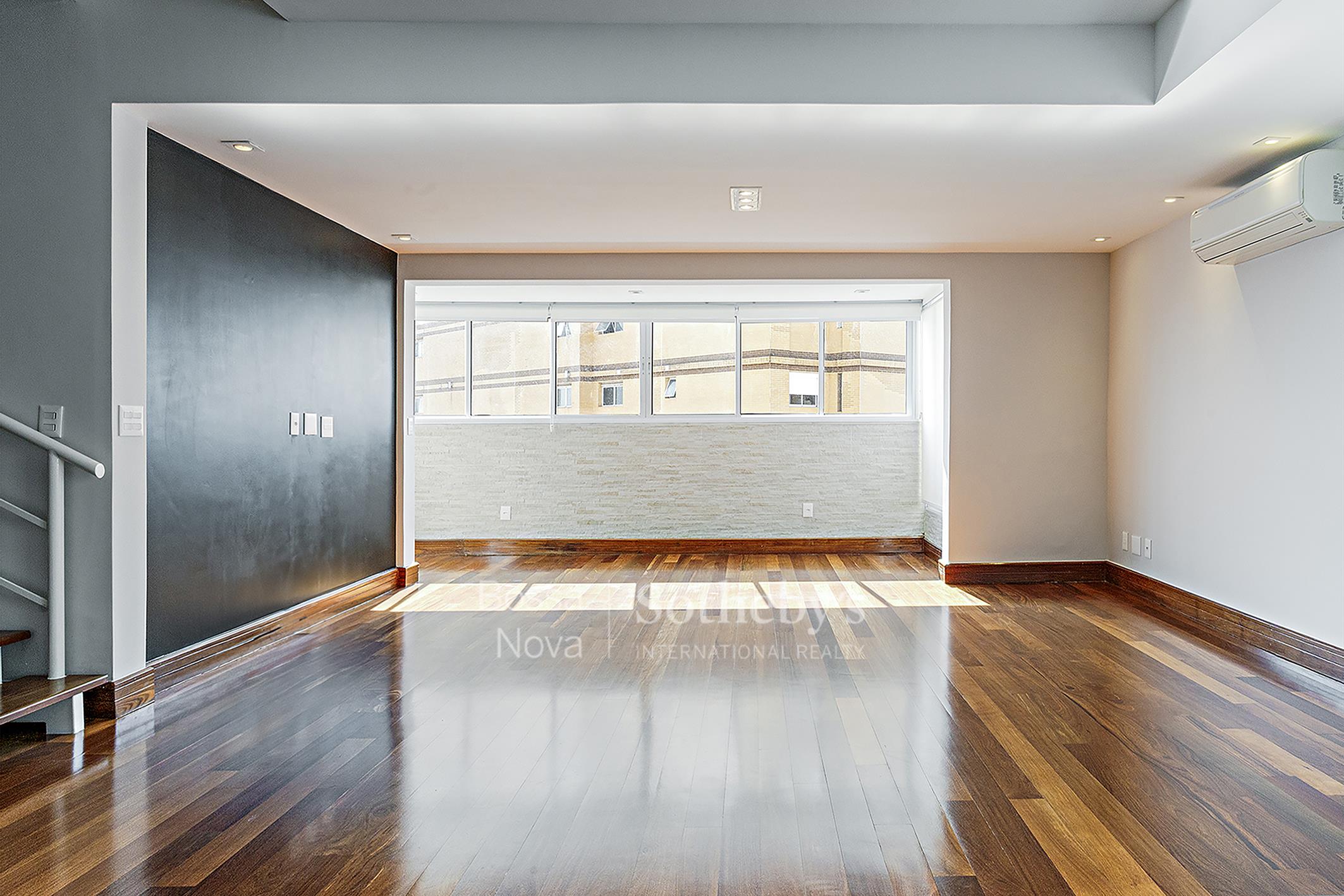 Cobertura Triplex para venda em Itaim Bibi