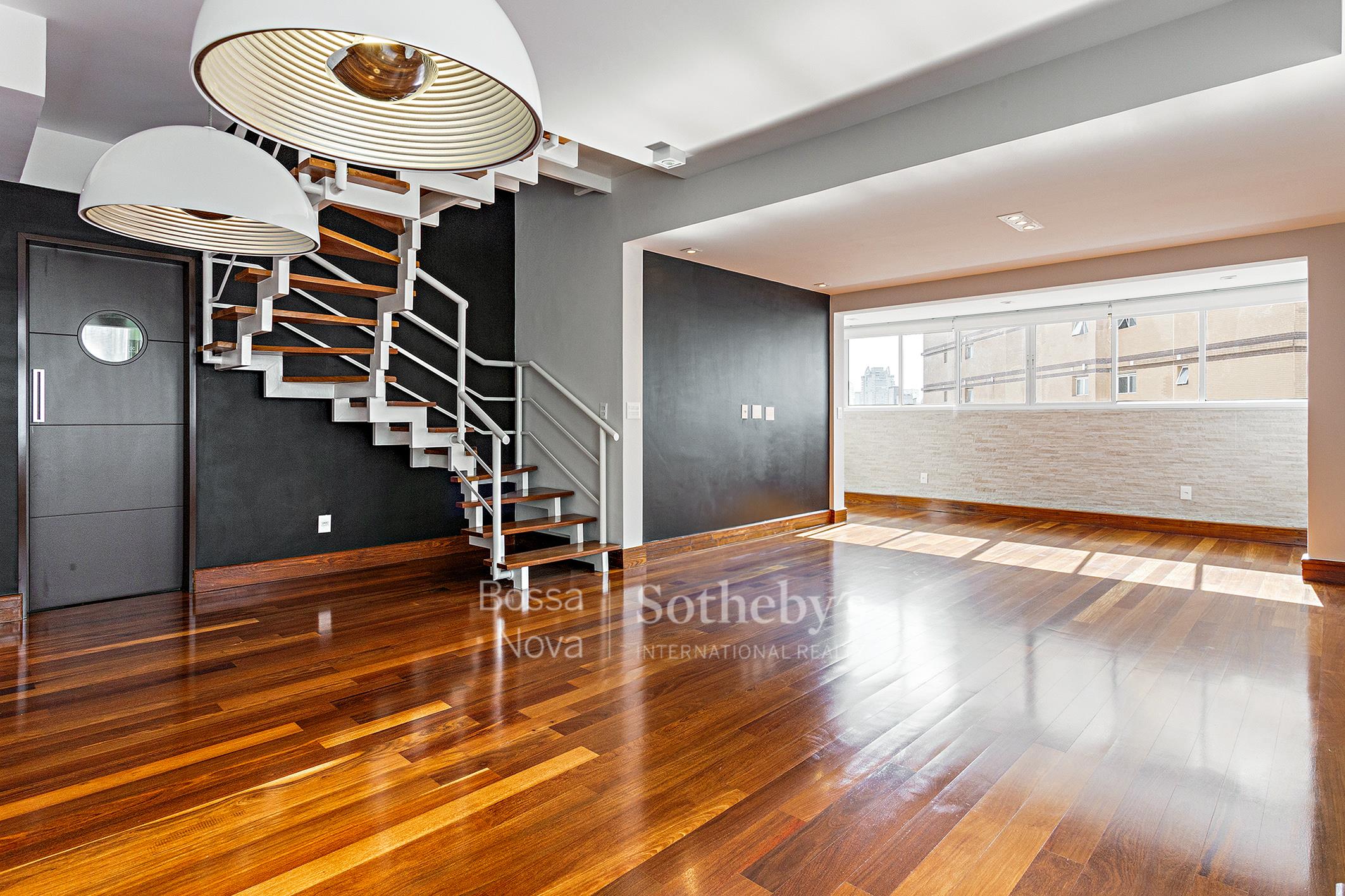 Cobertura Triplex para venda em Itaim Bibi