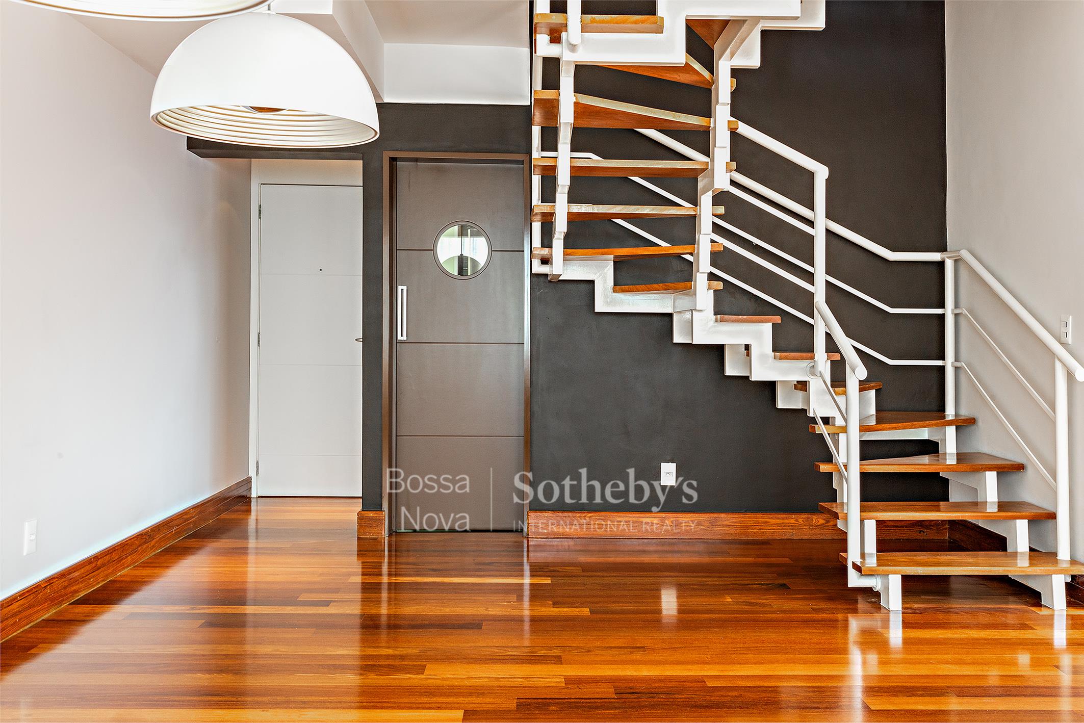 Cobertura Triplex para venda em Itaim Bibi