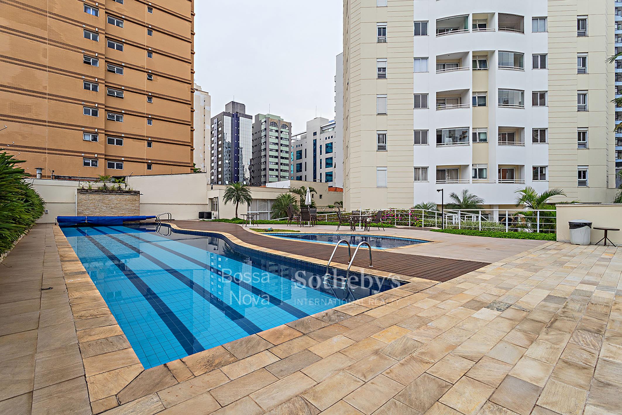 Cobertura Triplex para venda em Itaim Bibi