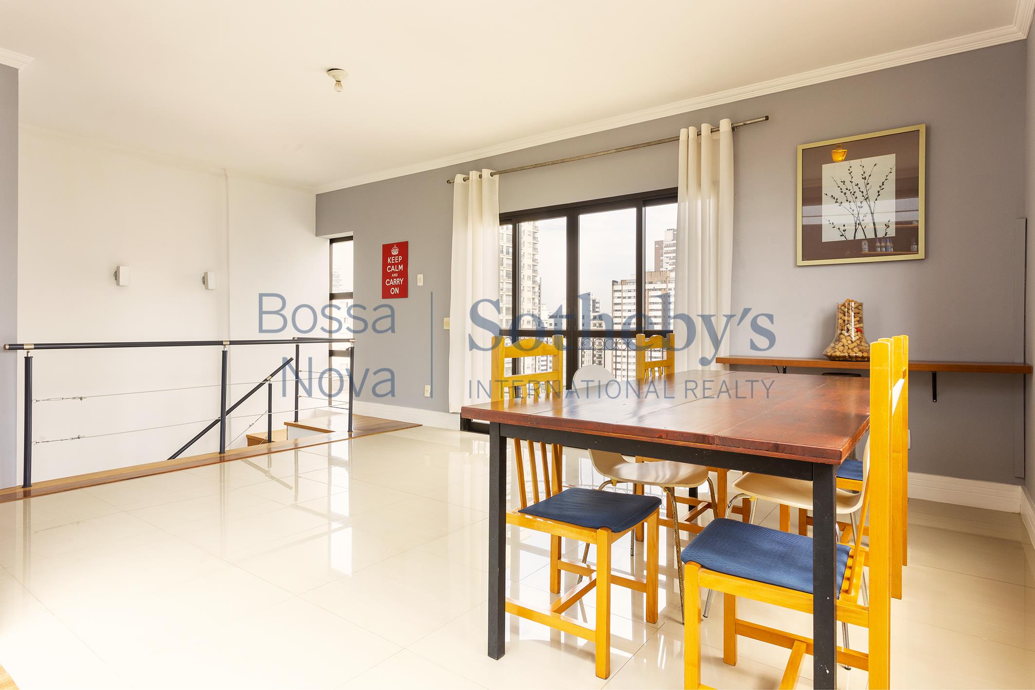 Cobertura Triplex para venda em Moema