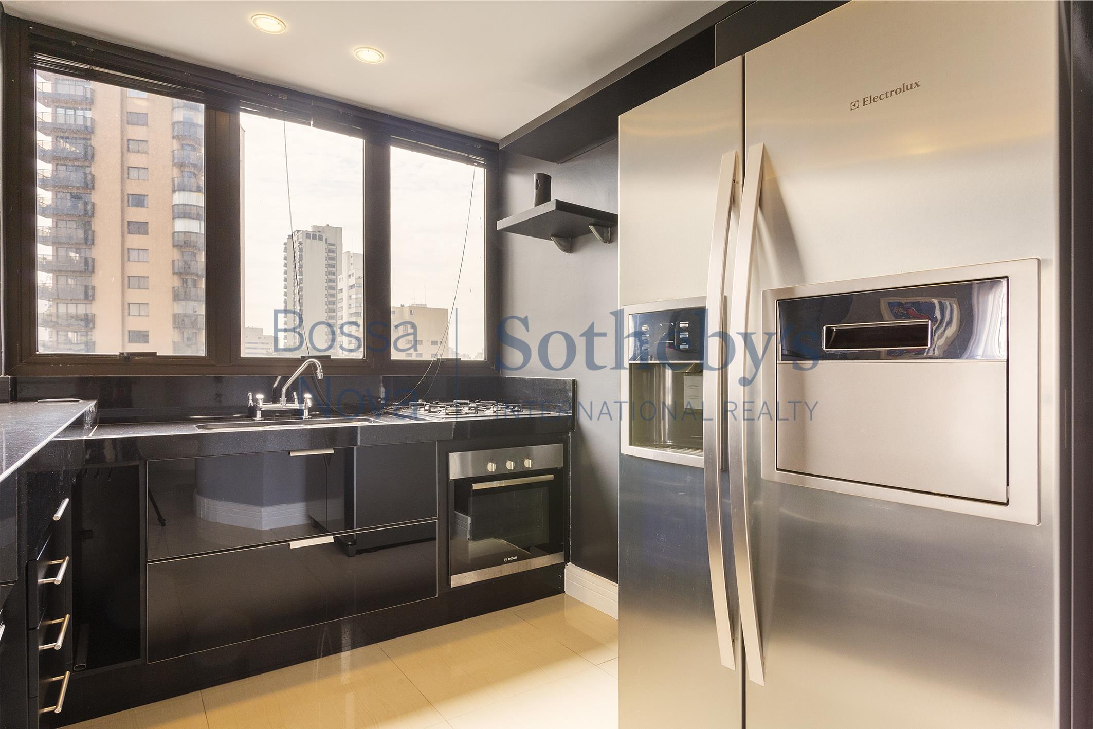Cobertura Triplex para venda em Moema