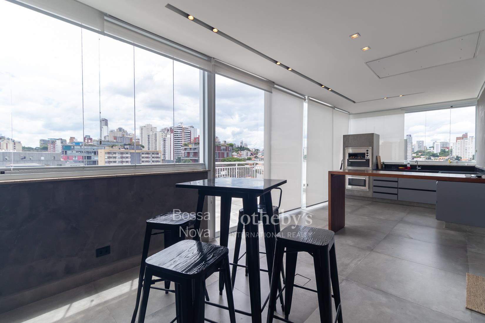 Cobertura Duplex para venda em Vila Madalena