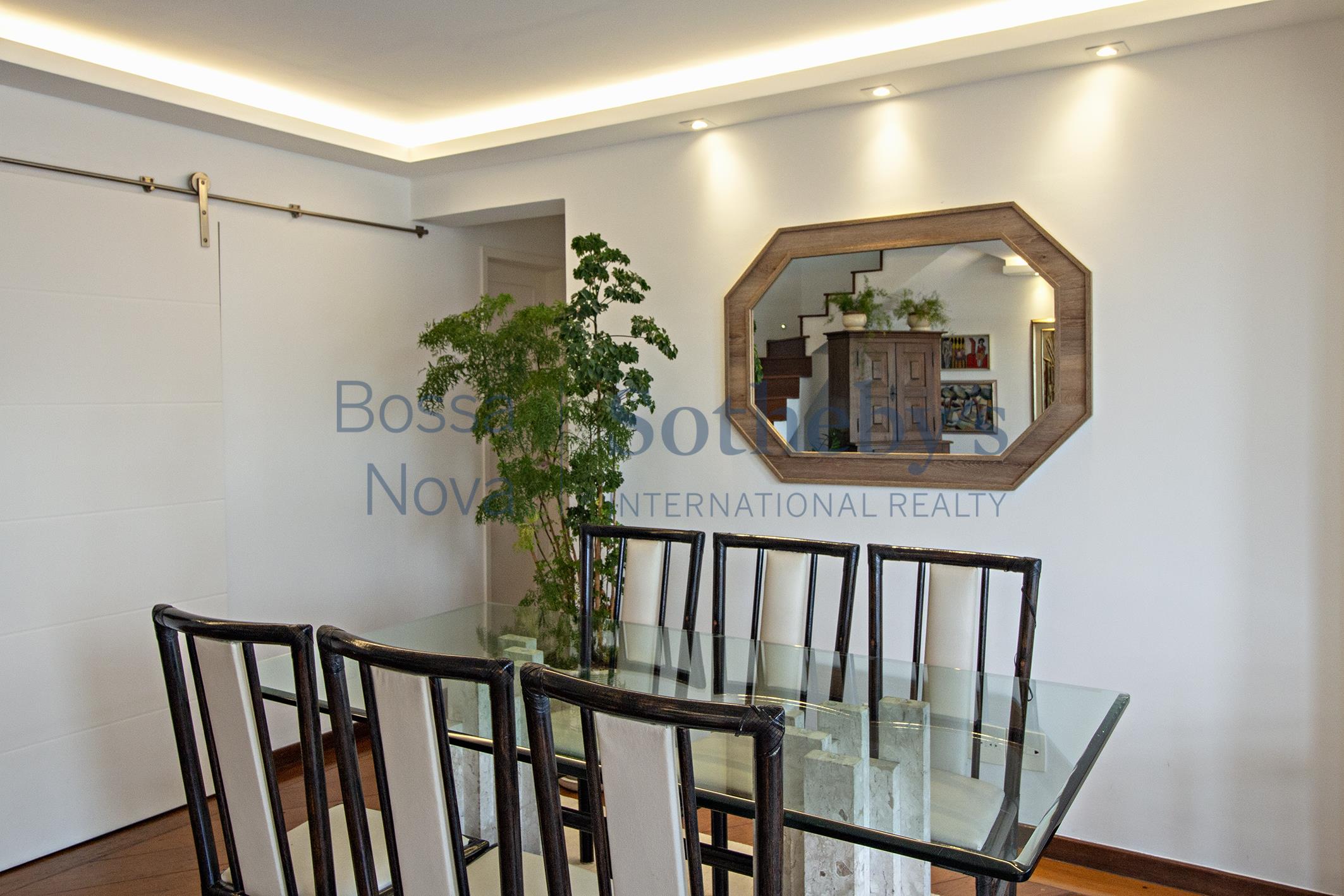 Apartamento Triplex para venda em Real Parque