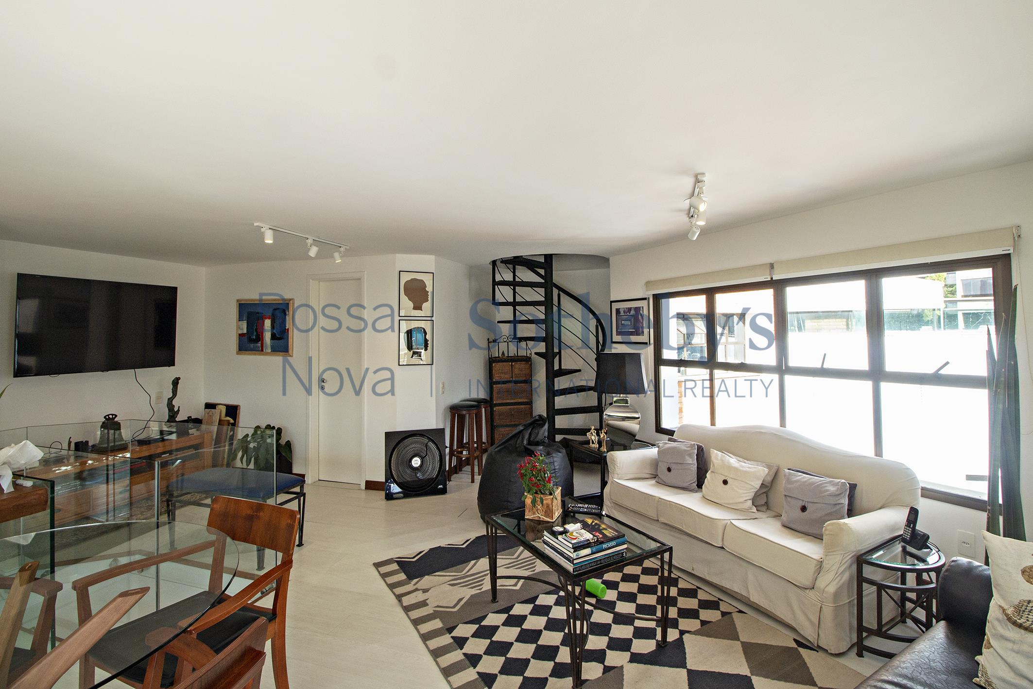 Apartamento Triplex para venda em Real Parque