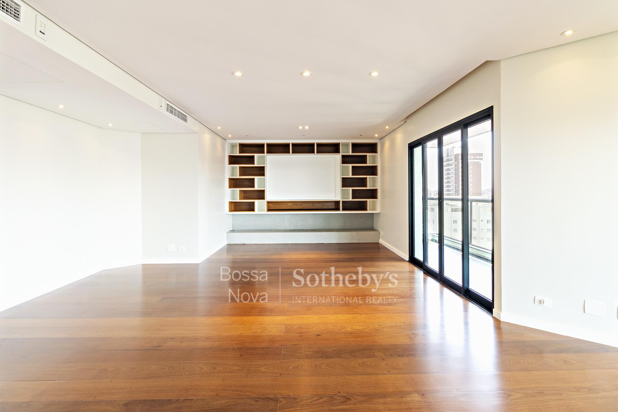 Cobertura Triplex para venda em Moema