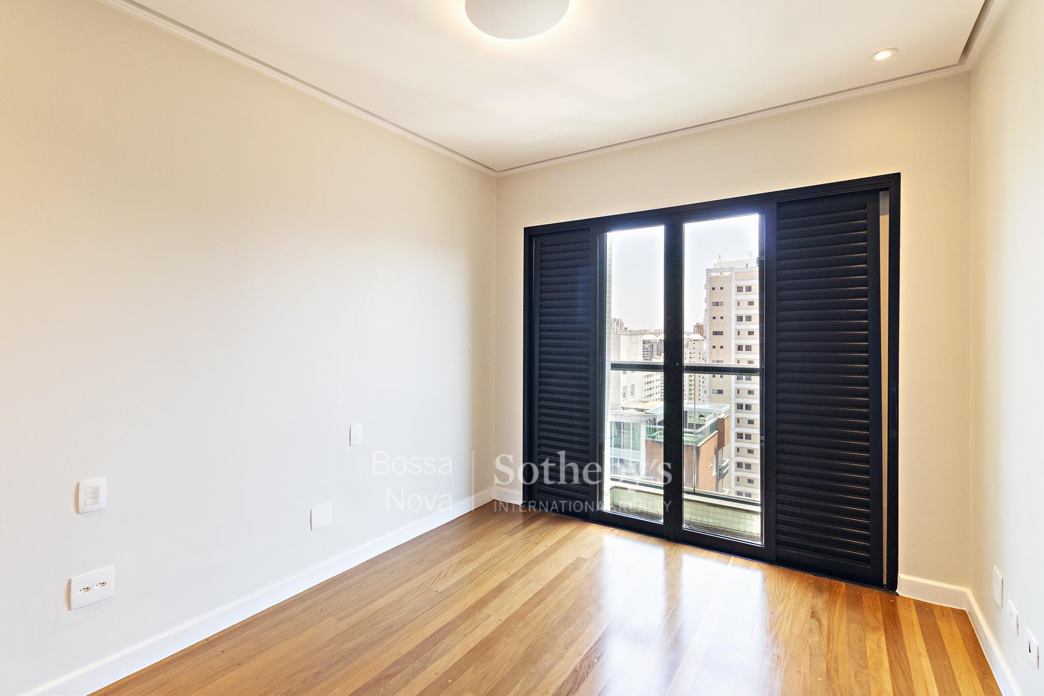 Cobertura Triplex para venda em Moema