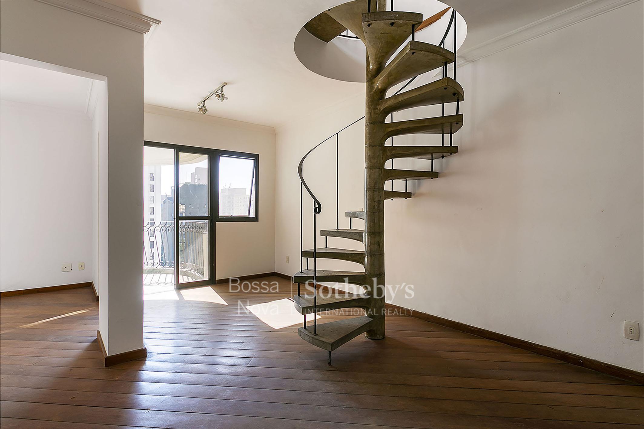 Cobertura Duplex para venda em Moema