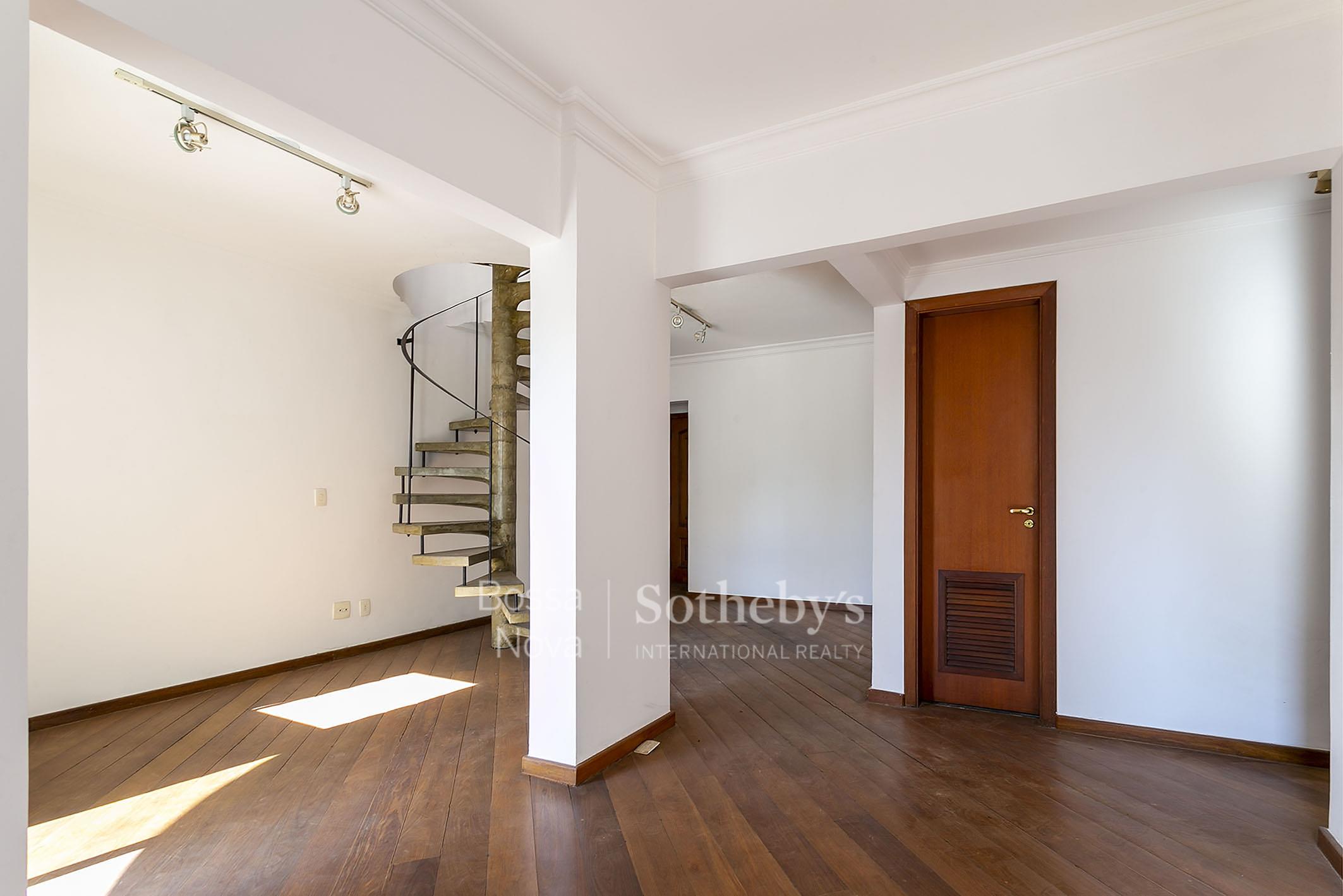 Cobertura Duplex para venda em Moema