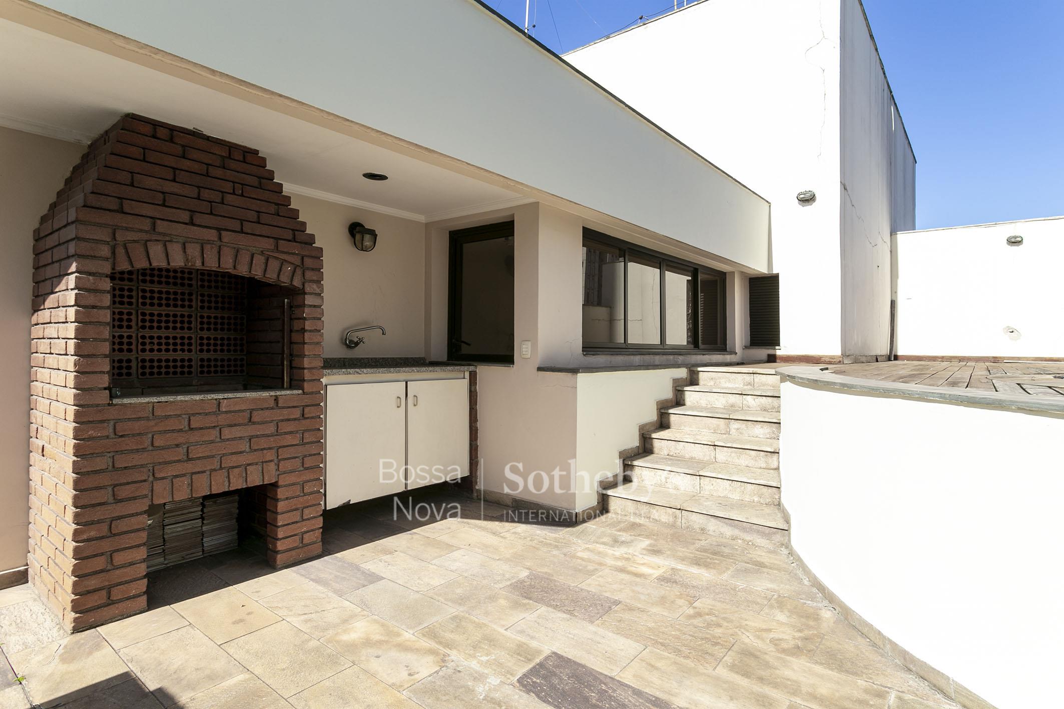 Cobertura Duplex para venda em Moema