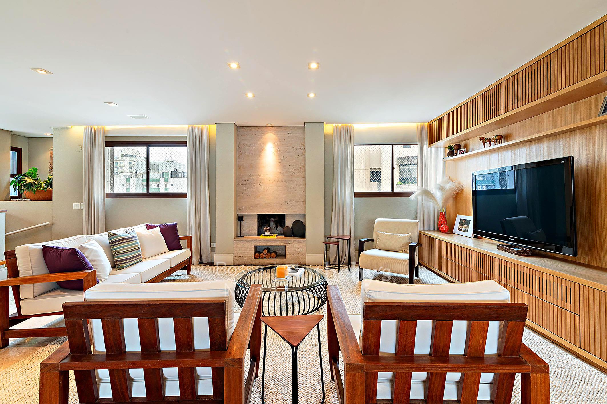 Cobertura Duplex para venda em Moema
