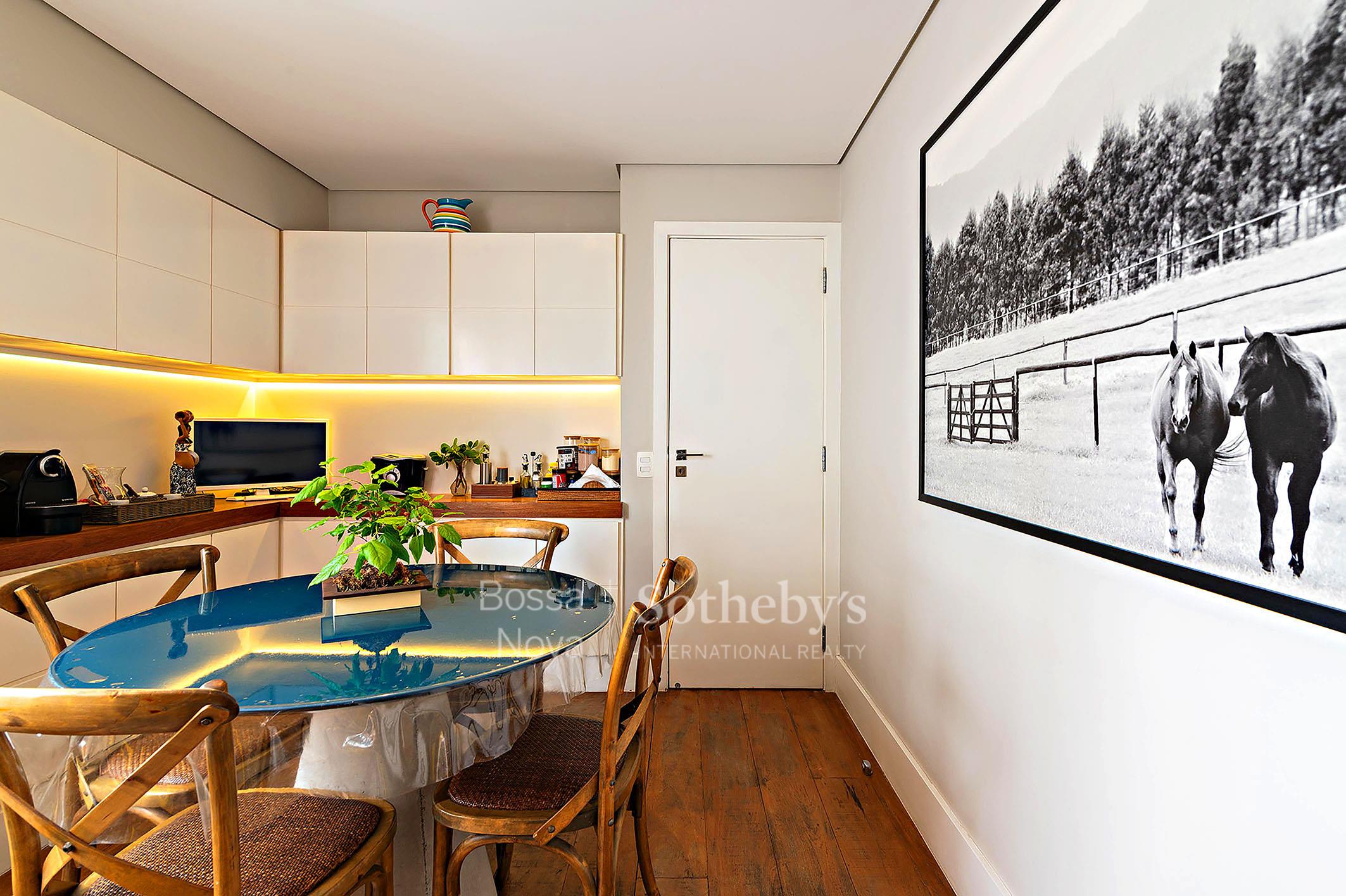 Cobertura Duplex para venda em Moema