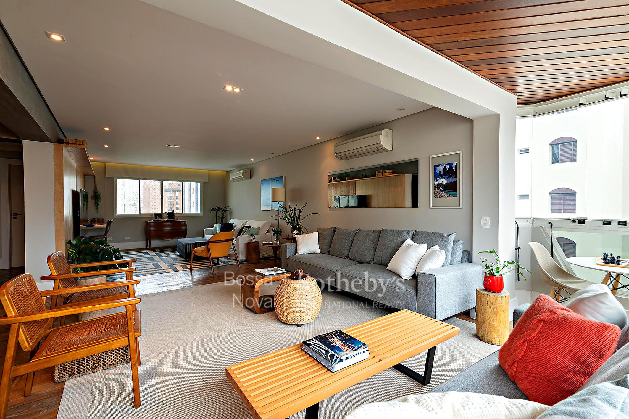 Cobertura Duplex para venda em Moema