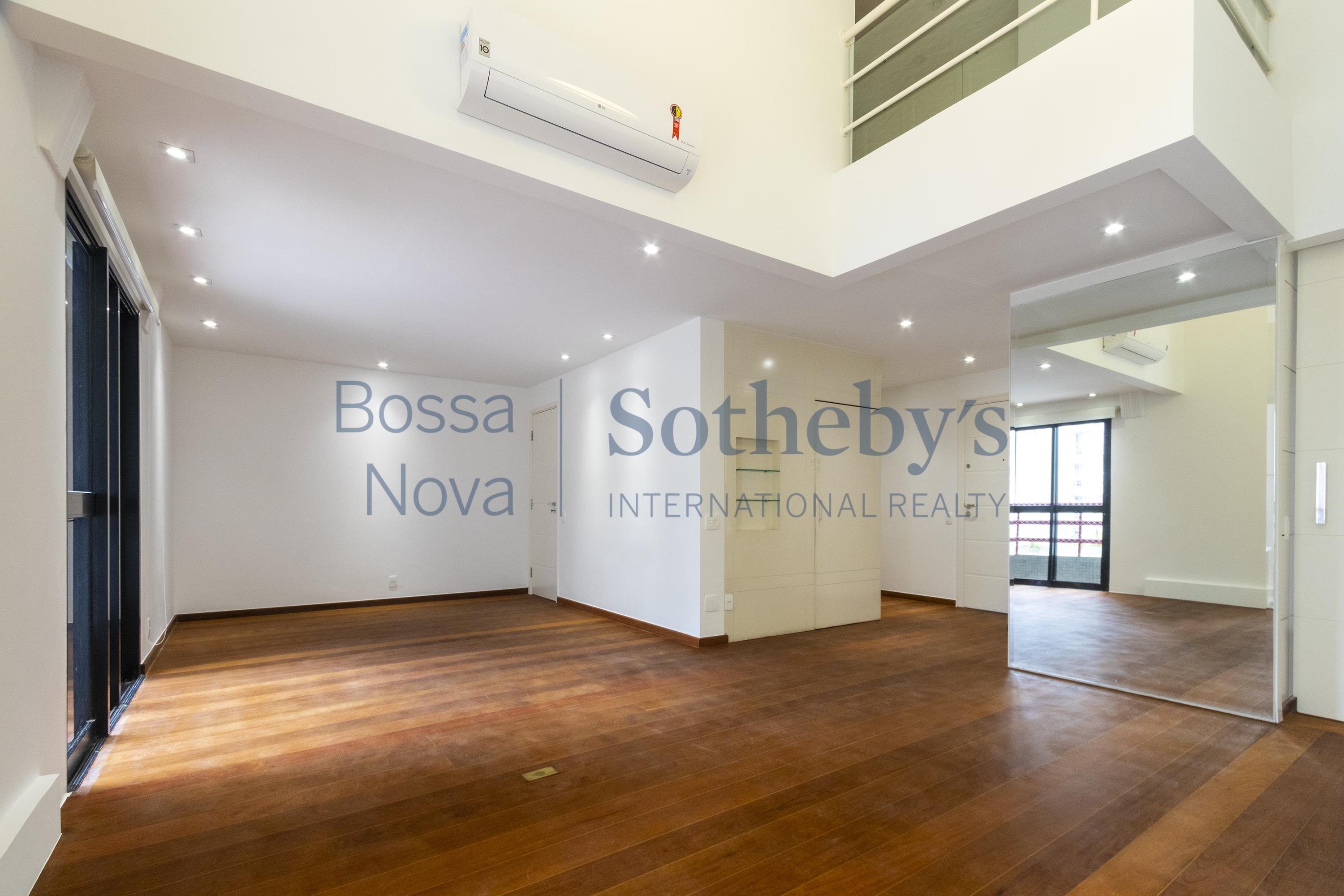 Apartamento Duplex para venda em Itaim Bibi