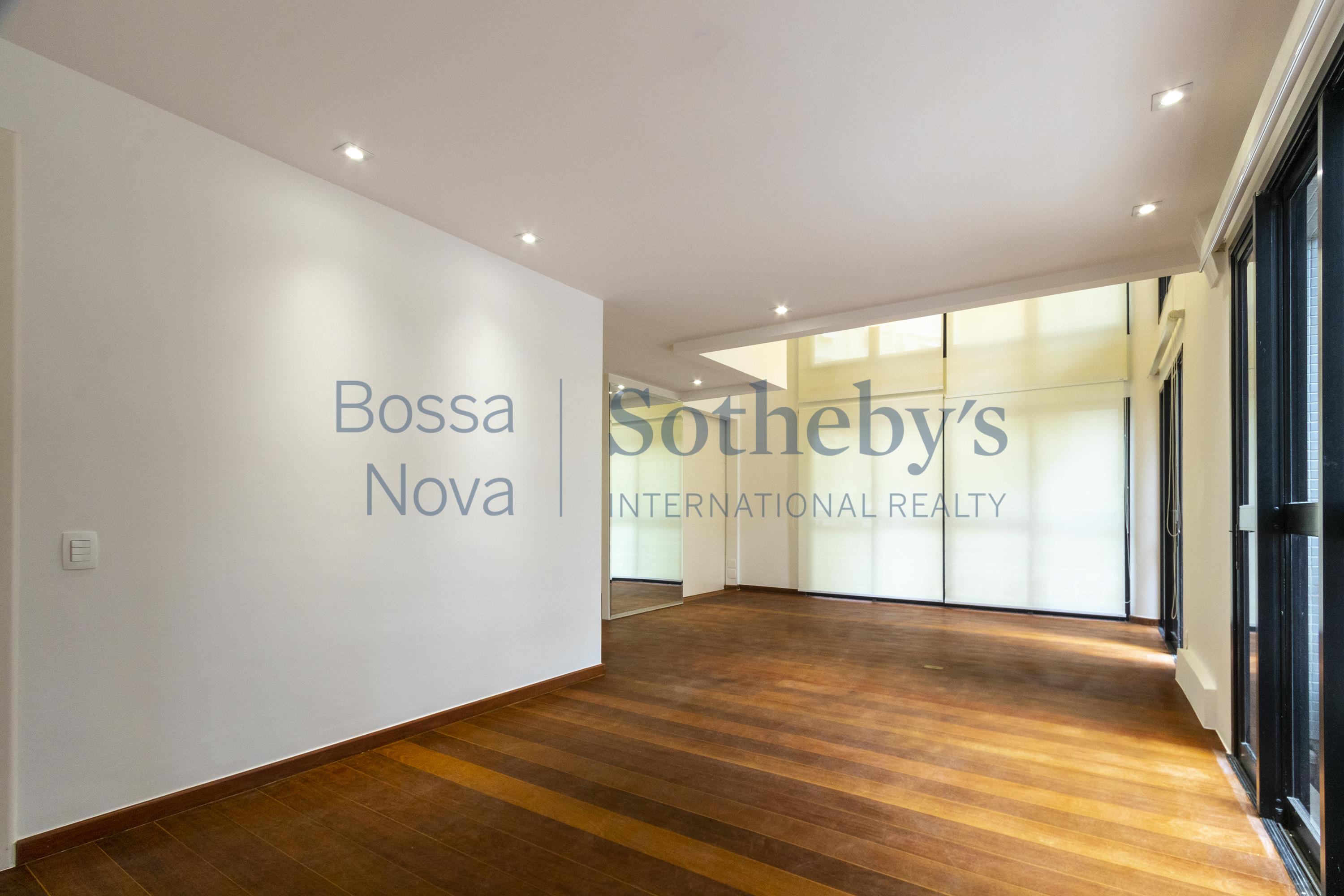 Apartamento Duplex para venda em Itaim Bibi