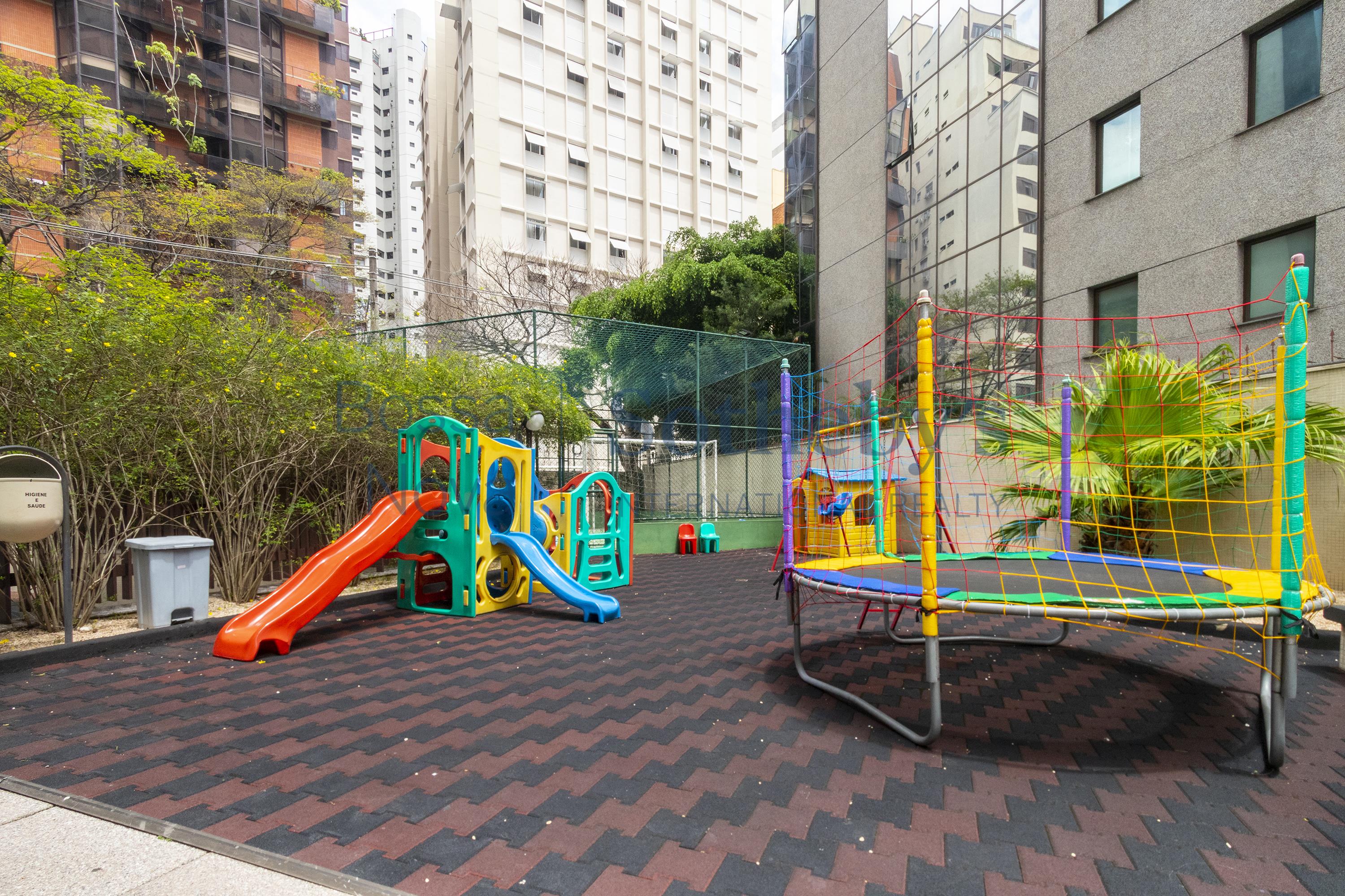 Apartamento Duplex para venda em Itaim Bibi