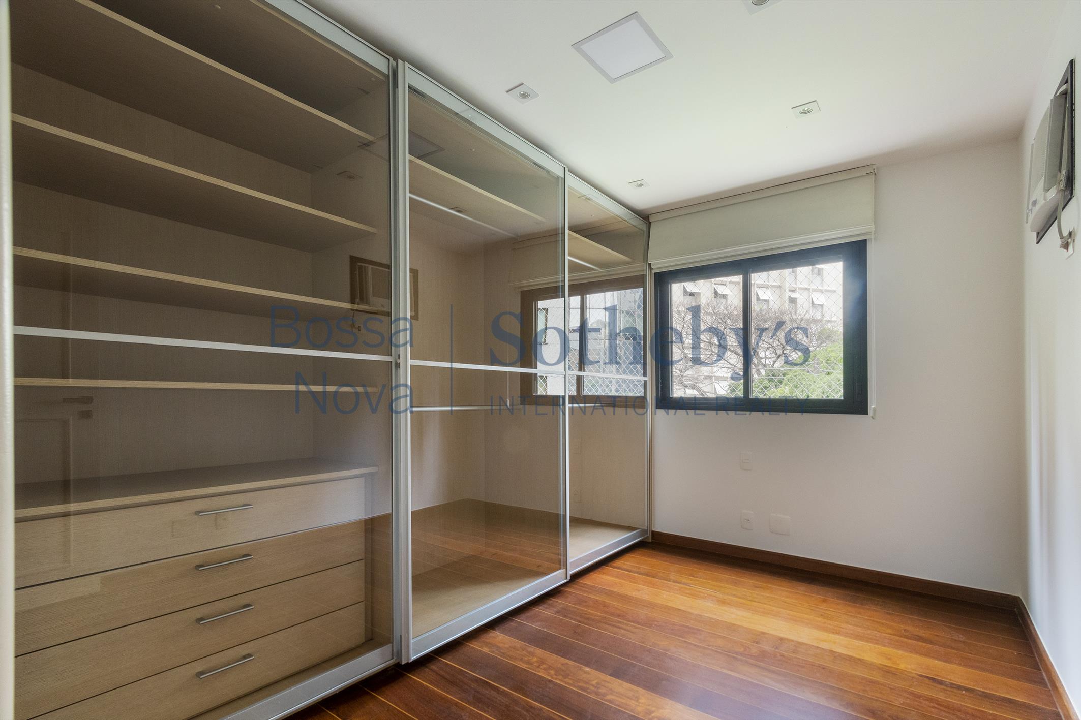 Apartamento Duplex para venda em Itaim Bibi