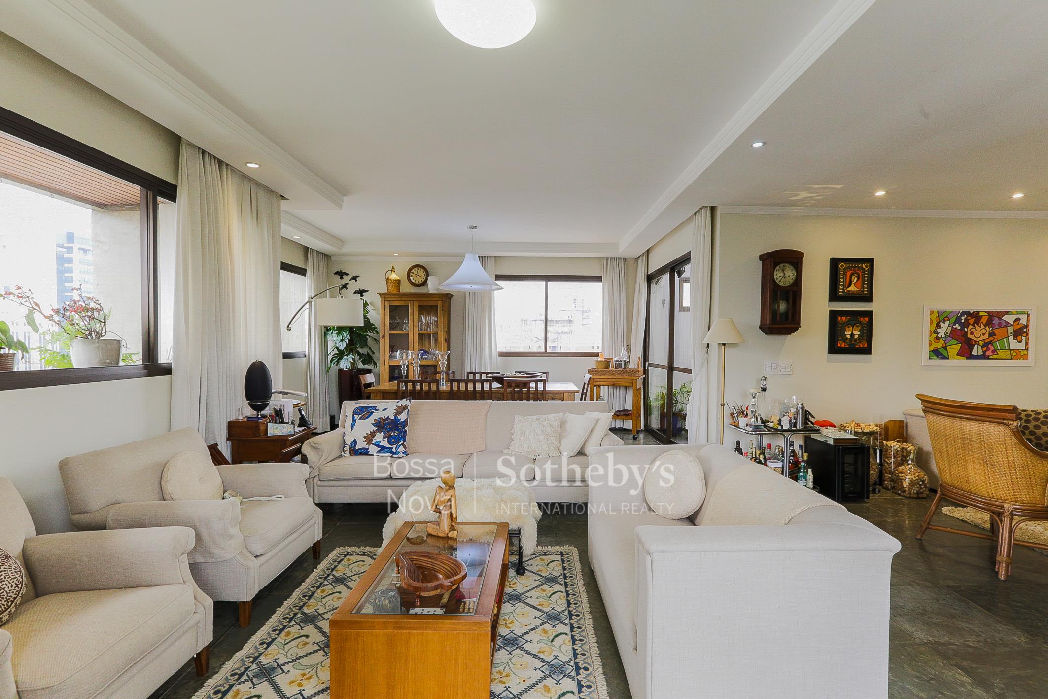 Cobertura Duplex para venda em Moema
