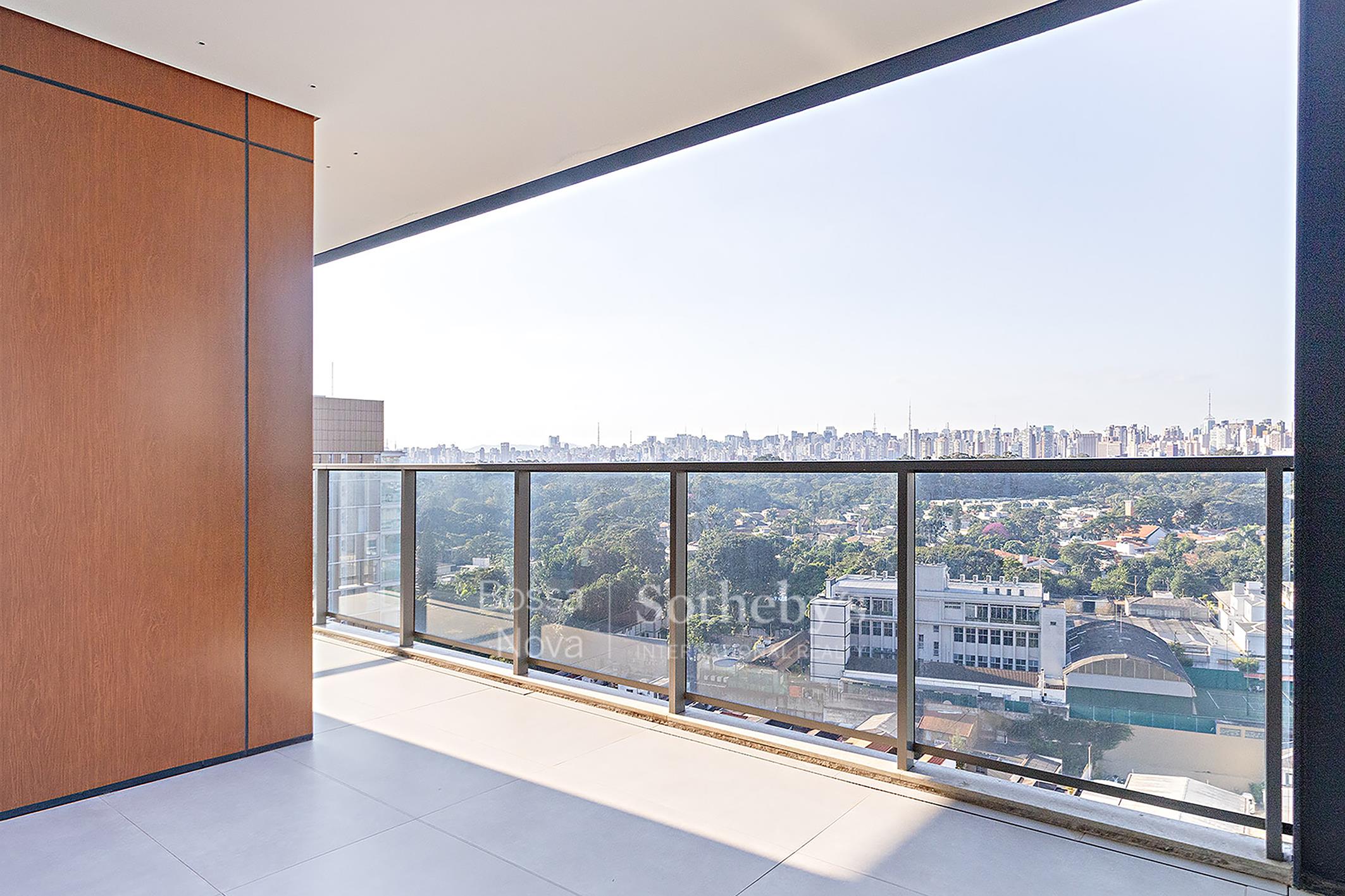Cobertura Duplex para venda em Moema