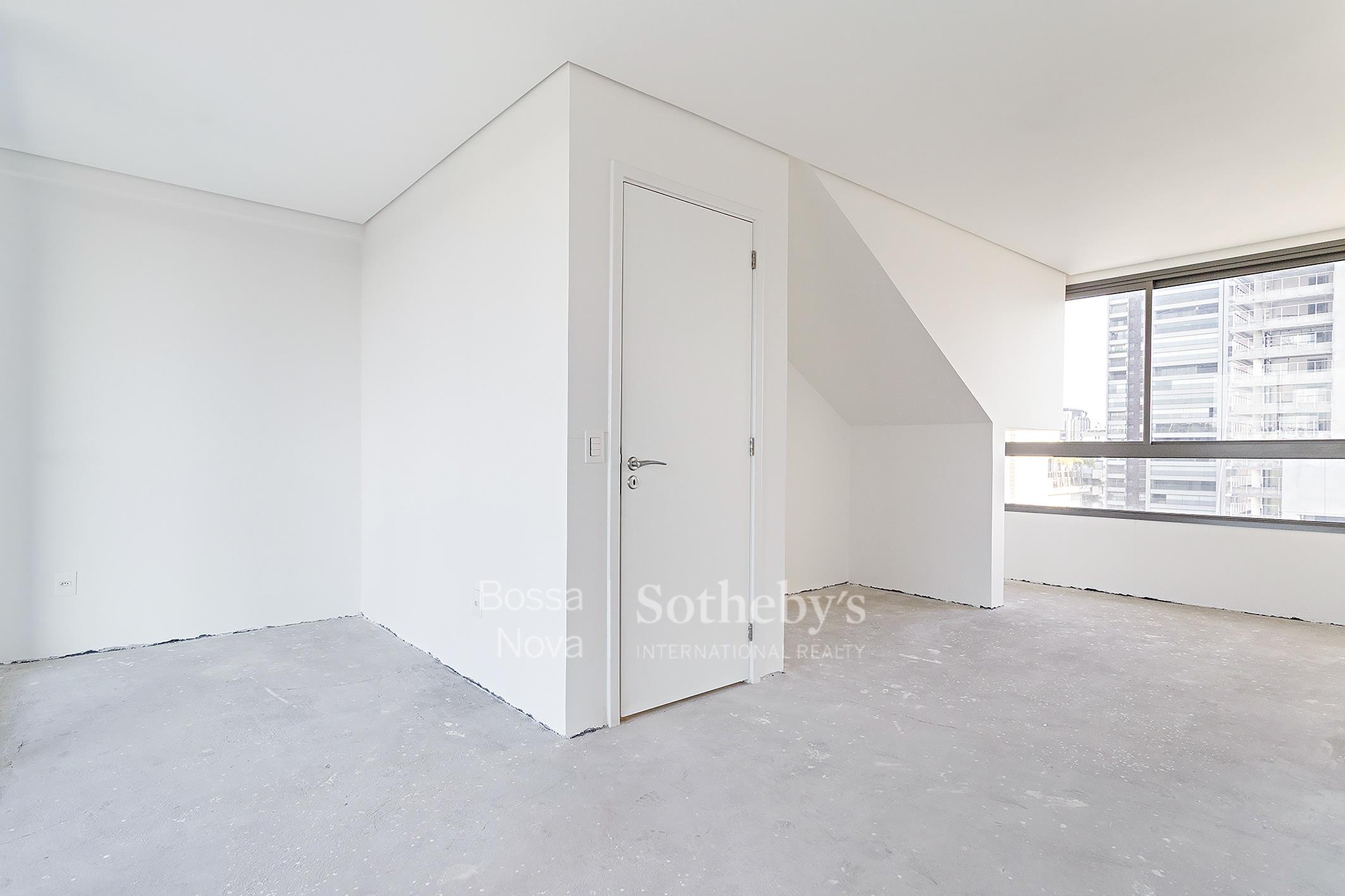 Cobertura Duplex para venda em Moema