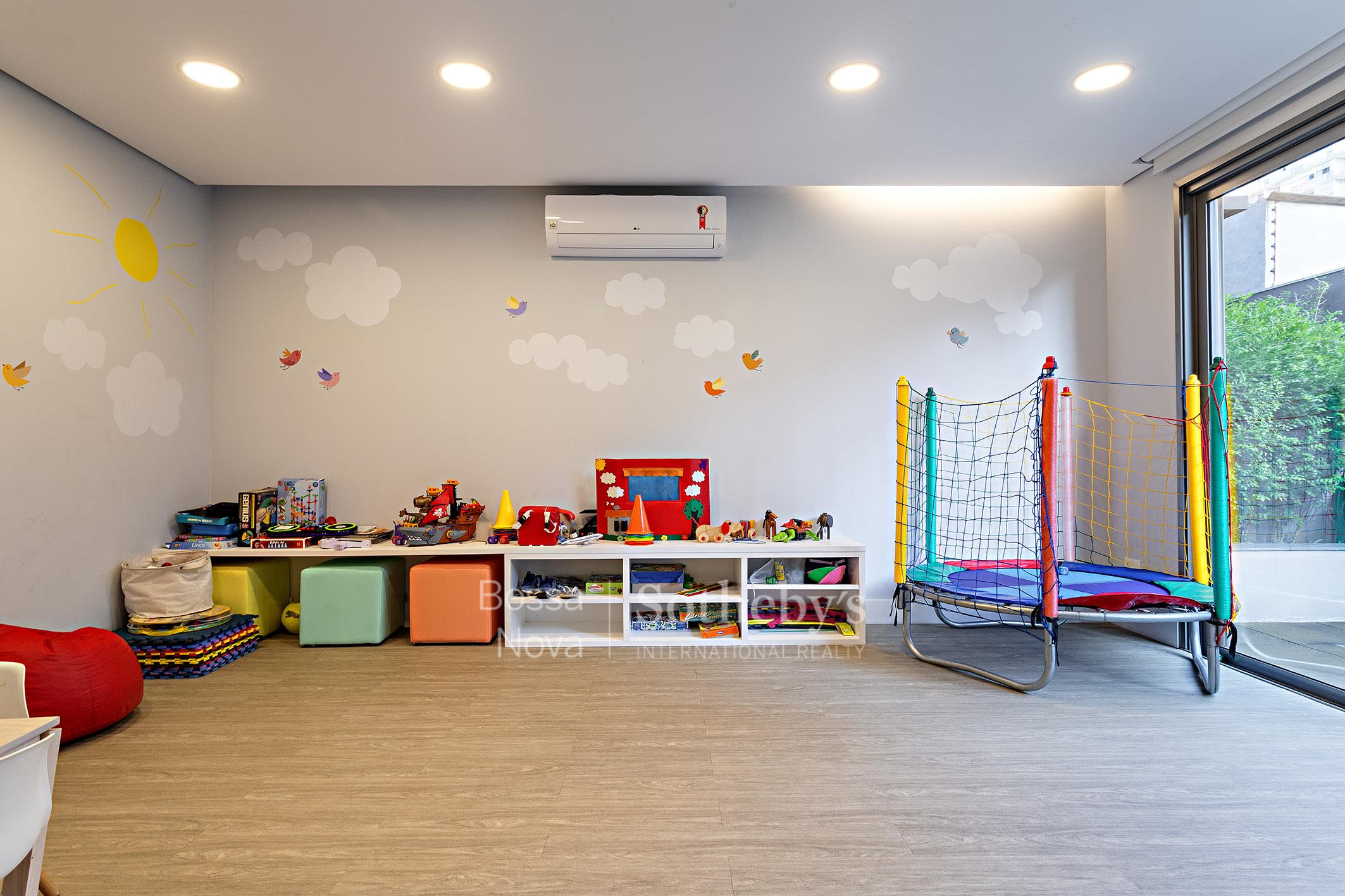 Cobertura Duplex para venda em Moema