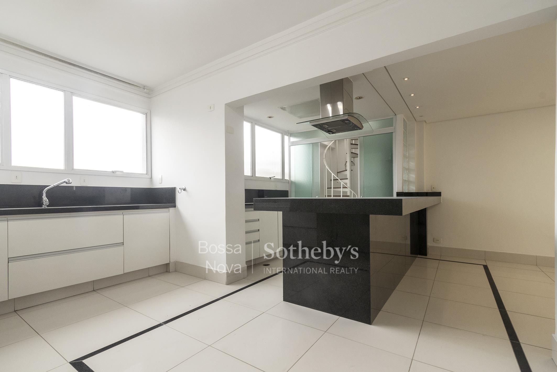Cobertura Duplex para venda em Vila Madalena