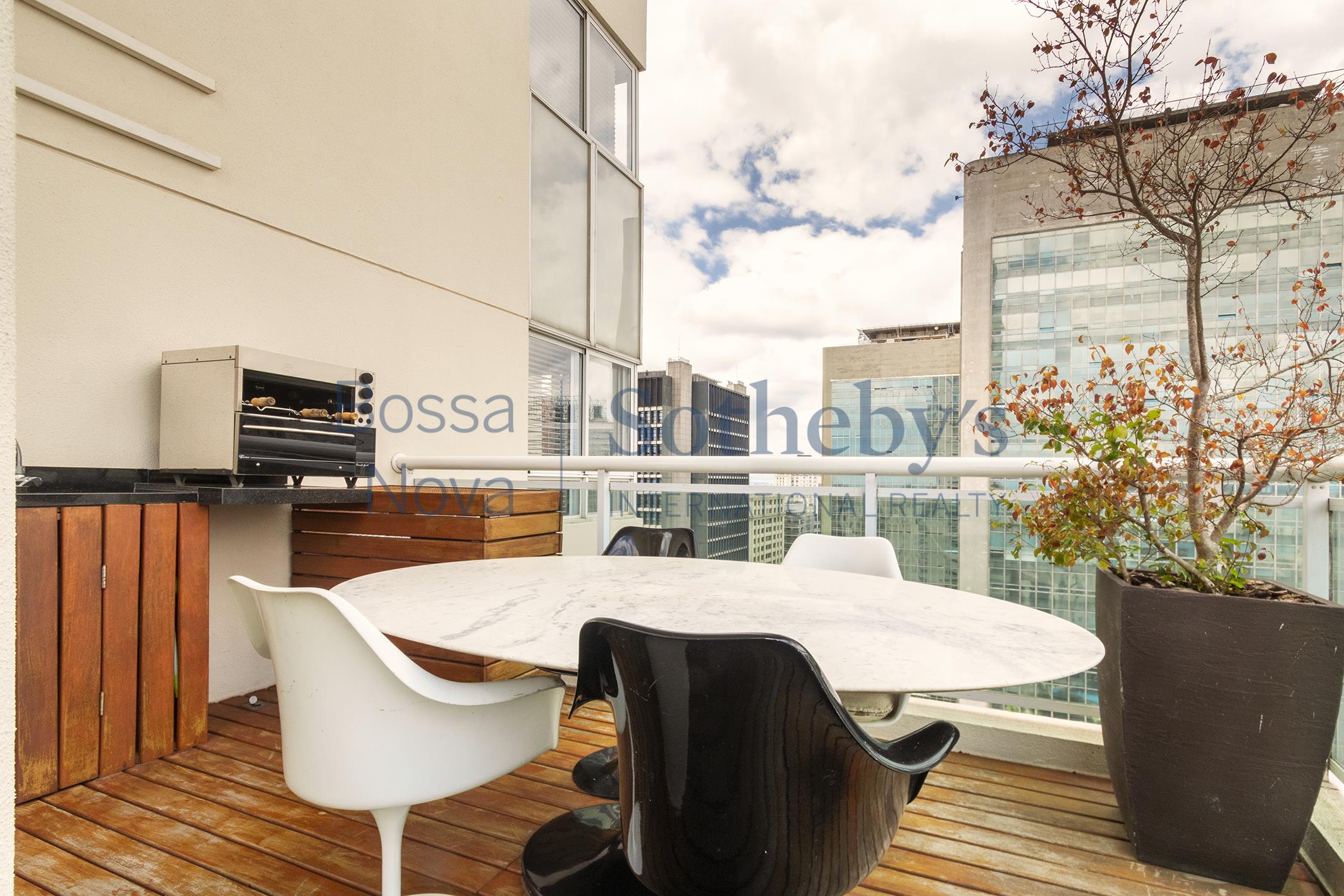 Apartamento Duplex para venda em Higienópolis