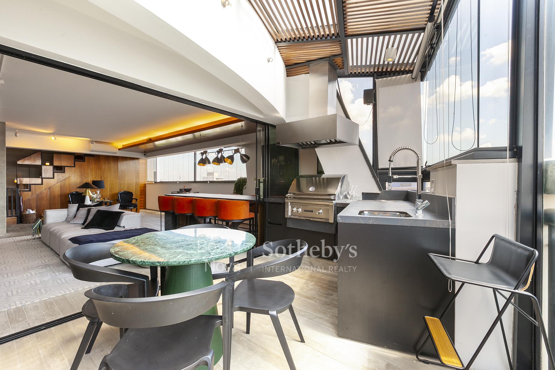 Apartamento Duplex para venda em Higienópolis