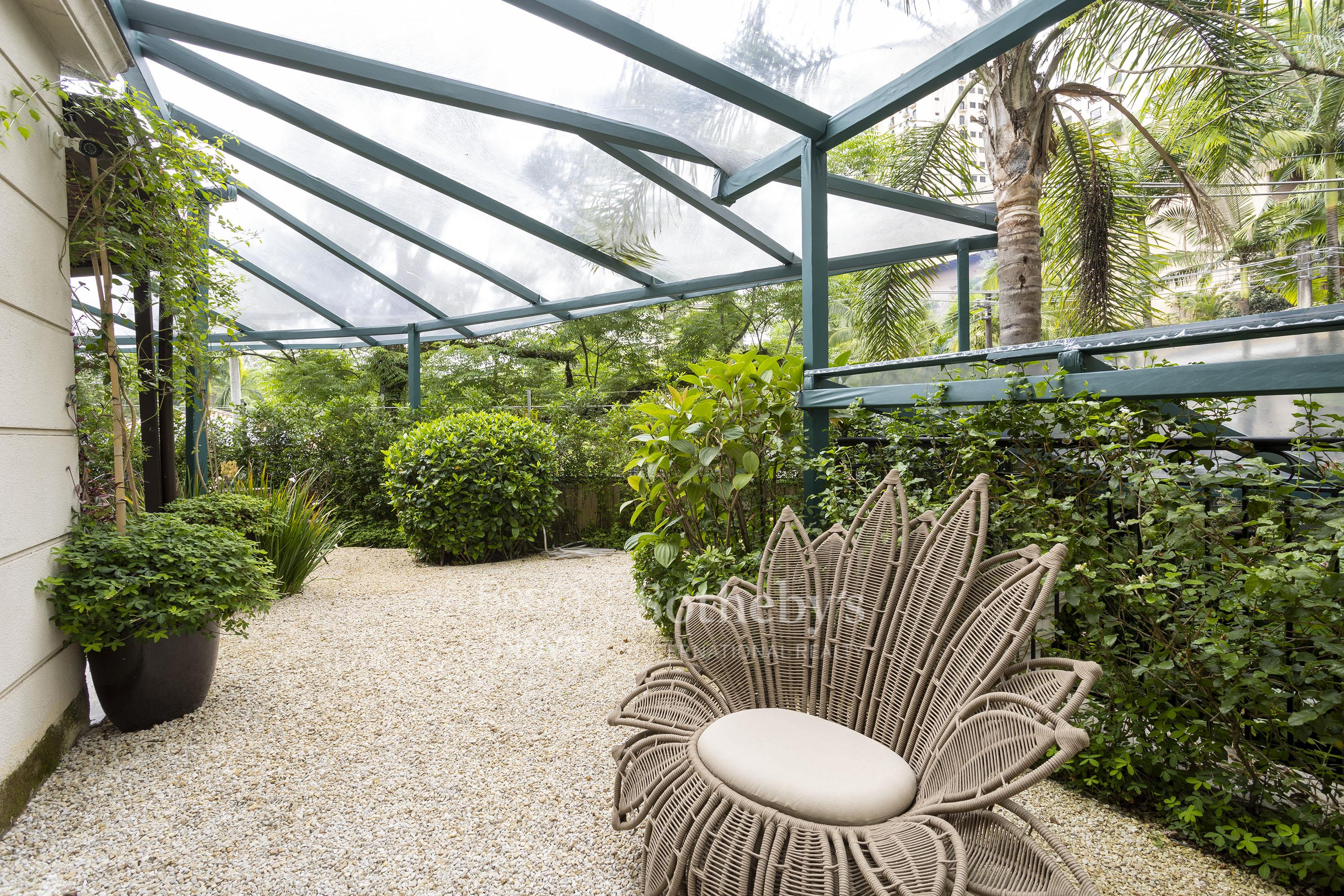 Casa Em Condomínio para venda em Real Parque