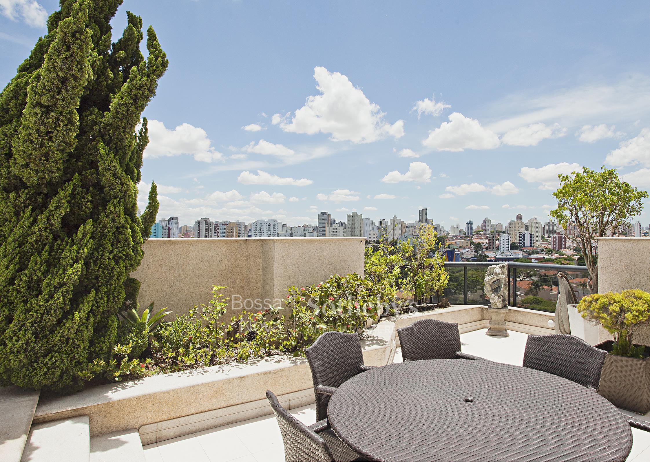 Cobertura Duplex para venda em Moema