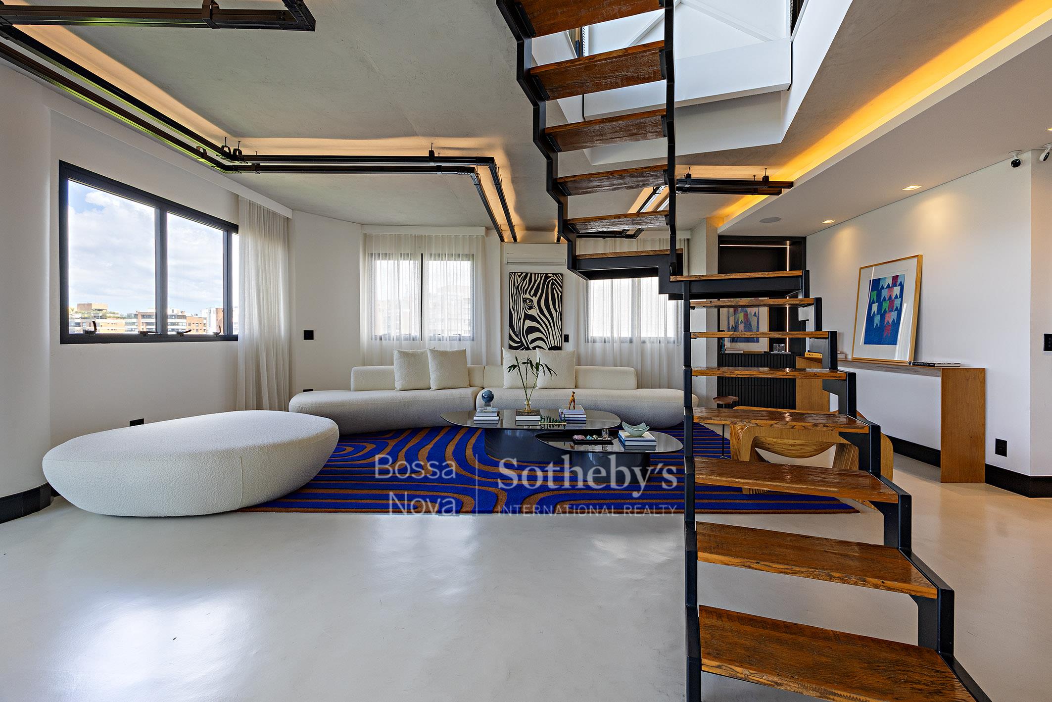 Cobertura Duplex para venda em Vila Madalena