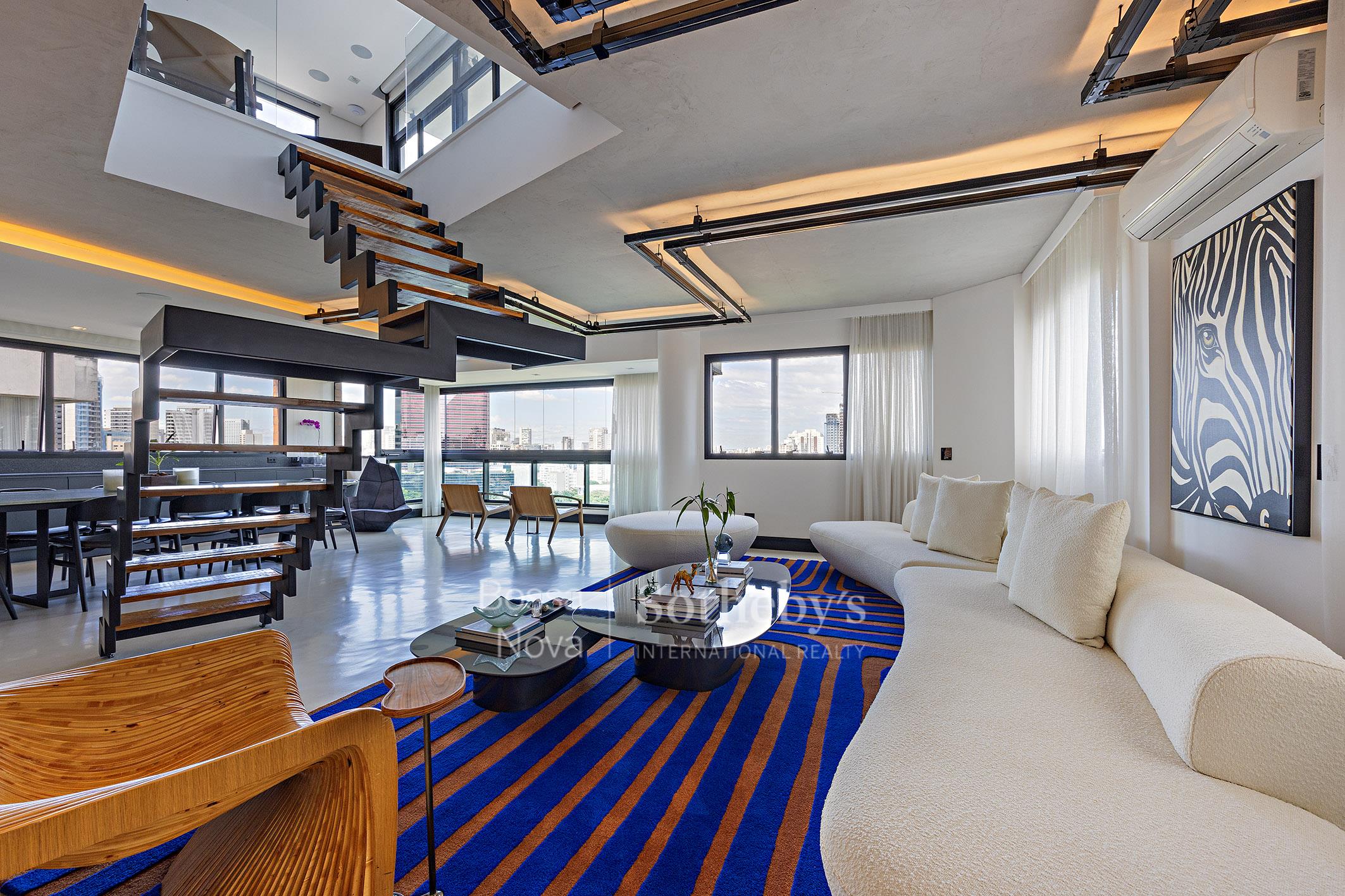 Cobertura Duplex para venda em Vila Madalena