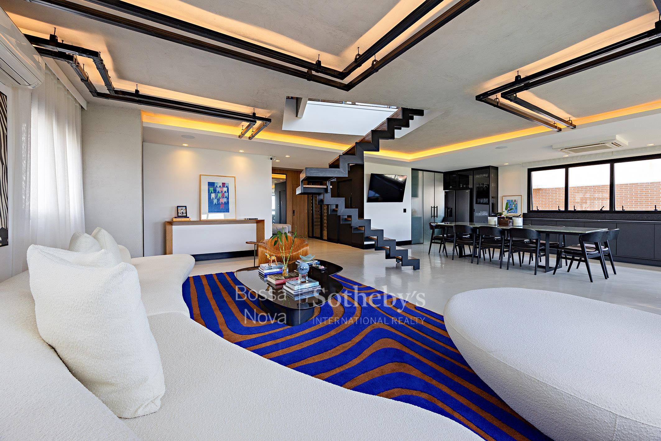 Cobertura Duplex para venda em Vila Madalena