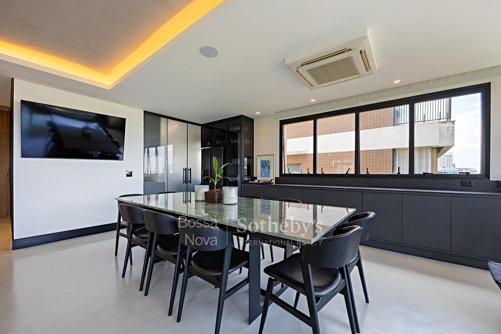 Cobertura Duplex para venda em Vila Madalena
