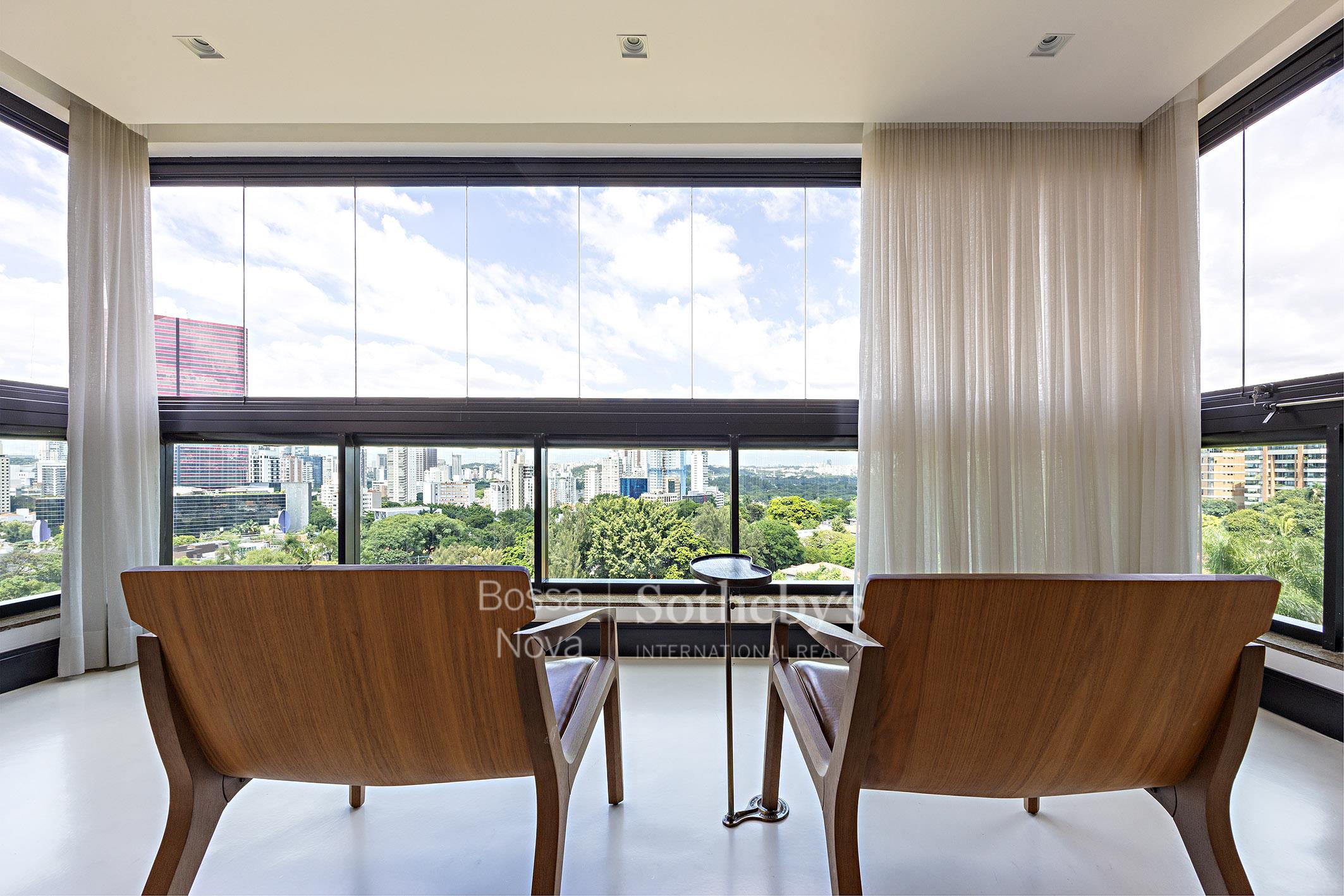 Cobertura Duplex para venda em Vila Madalena