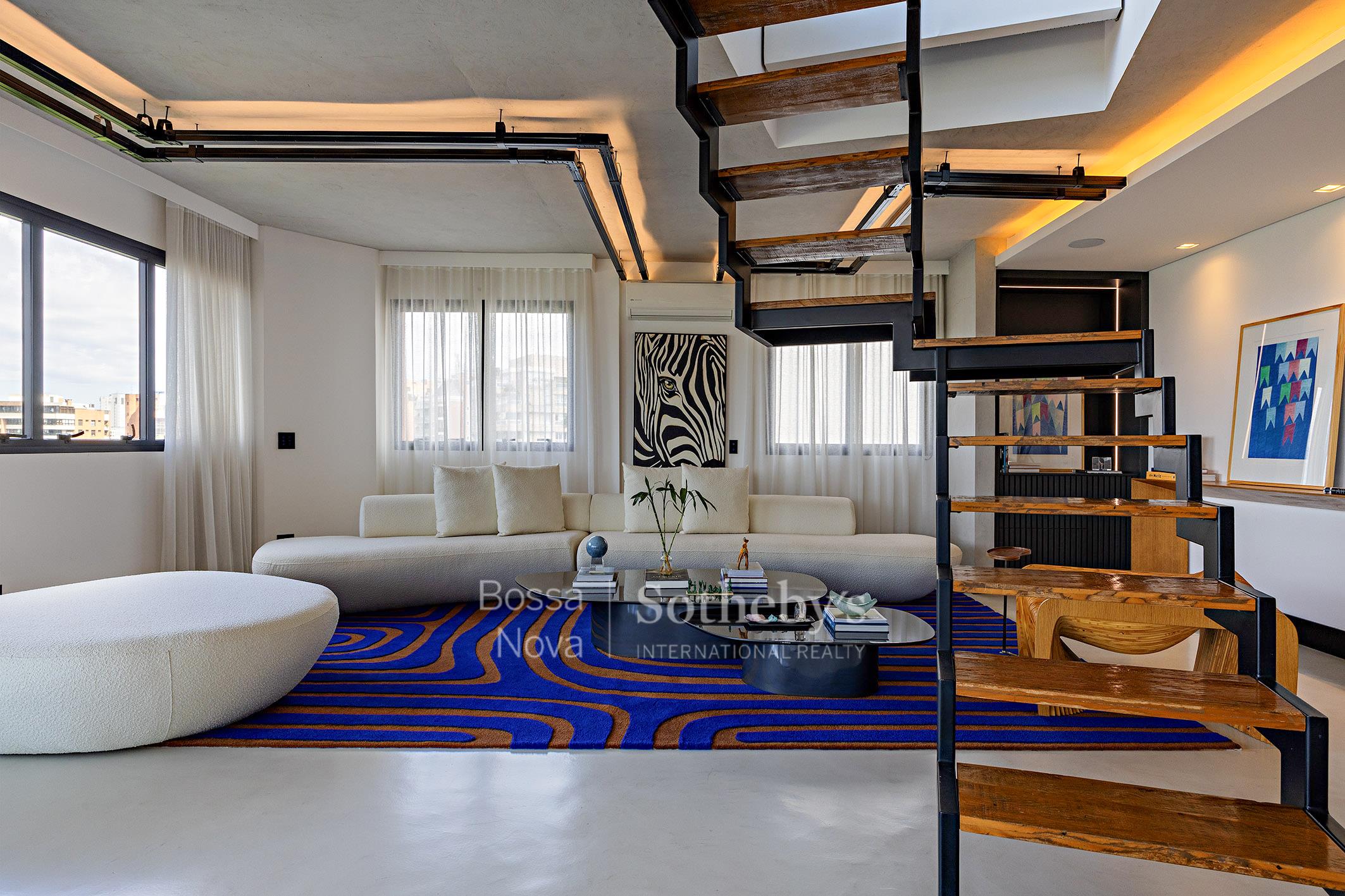 Cobertura Duplex para venda em Vila Madalena