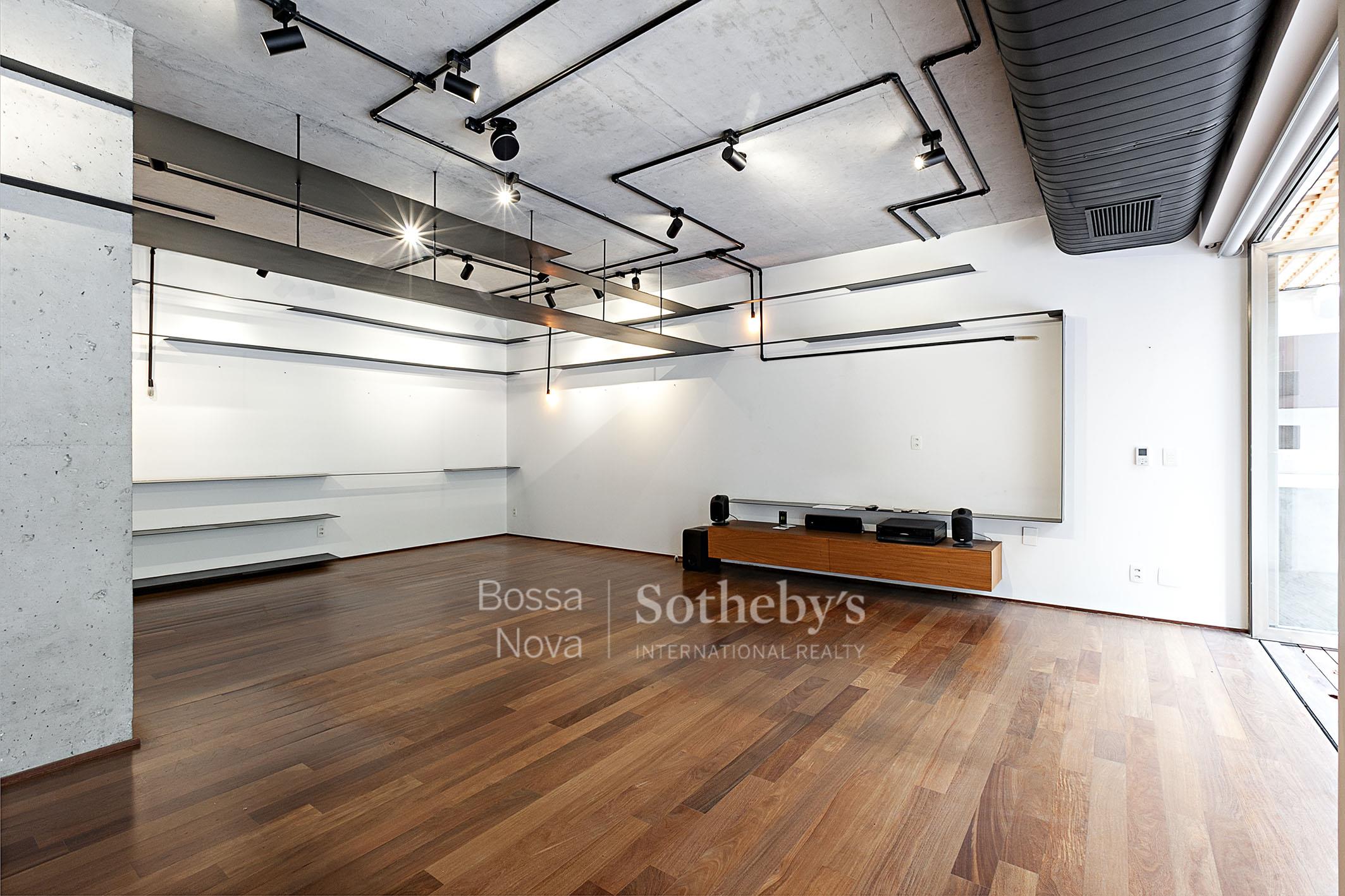 Cobertura Duplex para venda em Vila Madalena