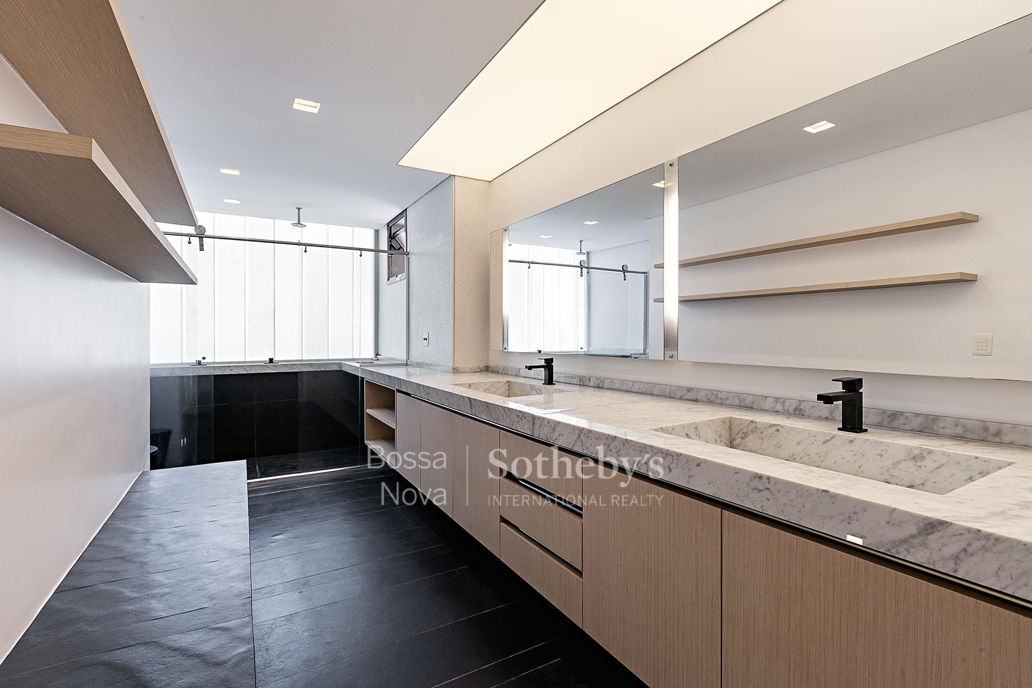 Cobertura Duplex para venda em Vila Madalena
