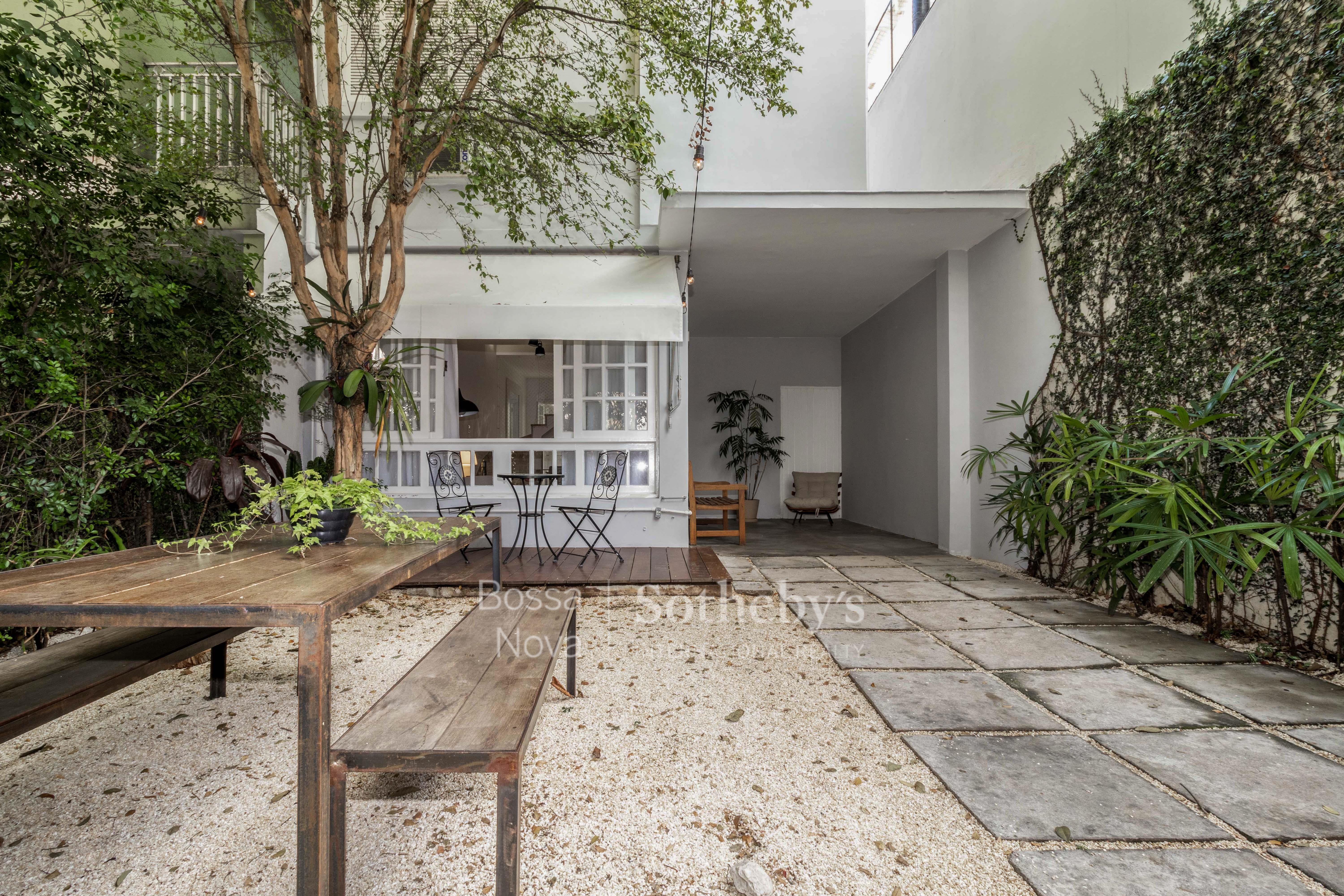 Casa De Vila para venda em Itaim Bibi