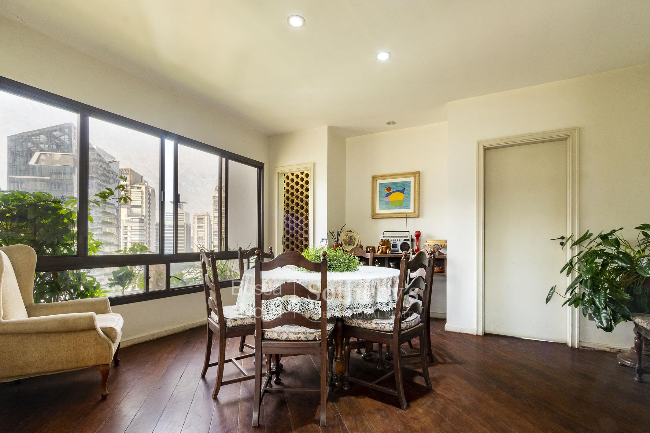 Apartamento Duplex para venda em Itaim Bibi