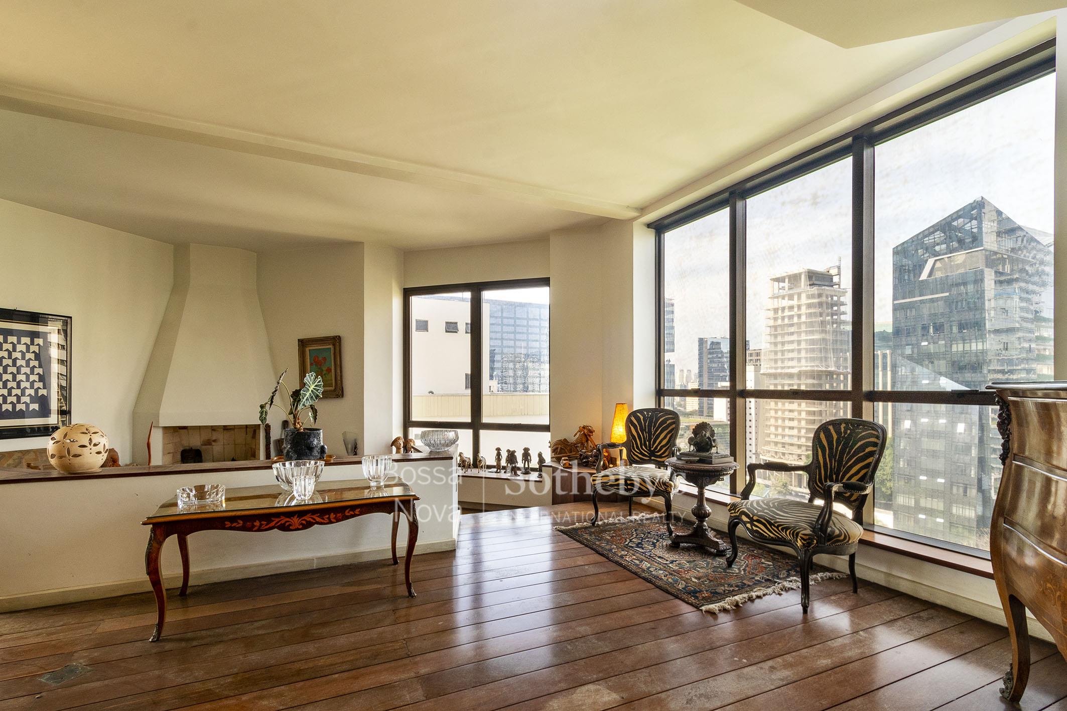 Apartamento Duplex para venda em Itaim Bibi