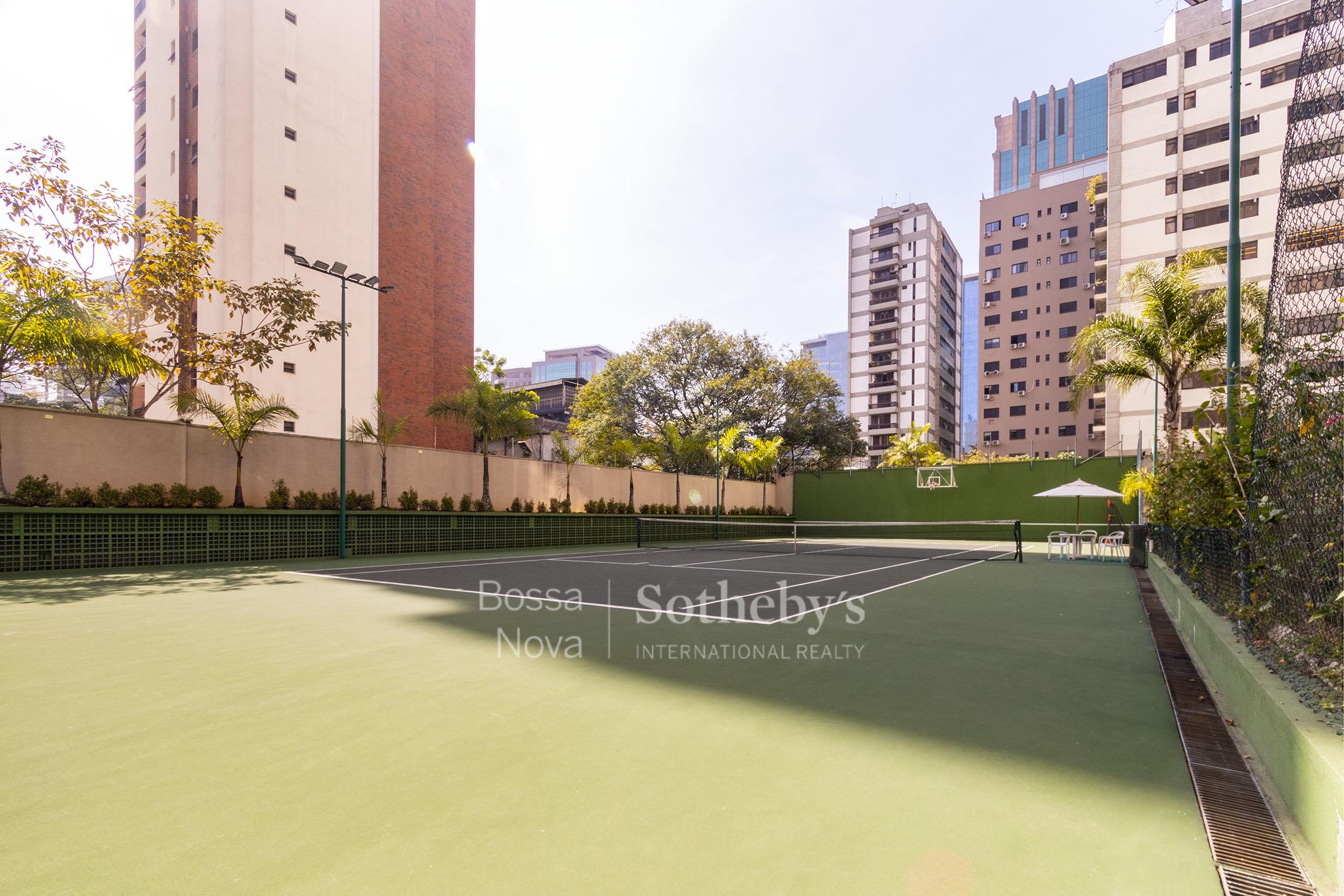 Apartamento Duplex para venda em Itaim Bibi