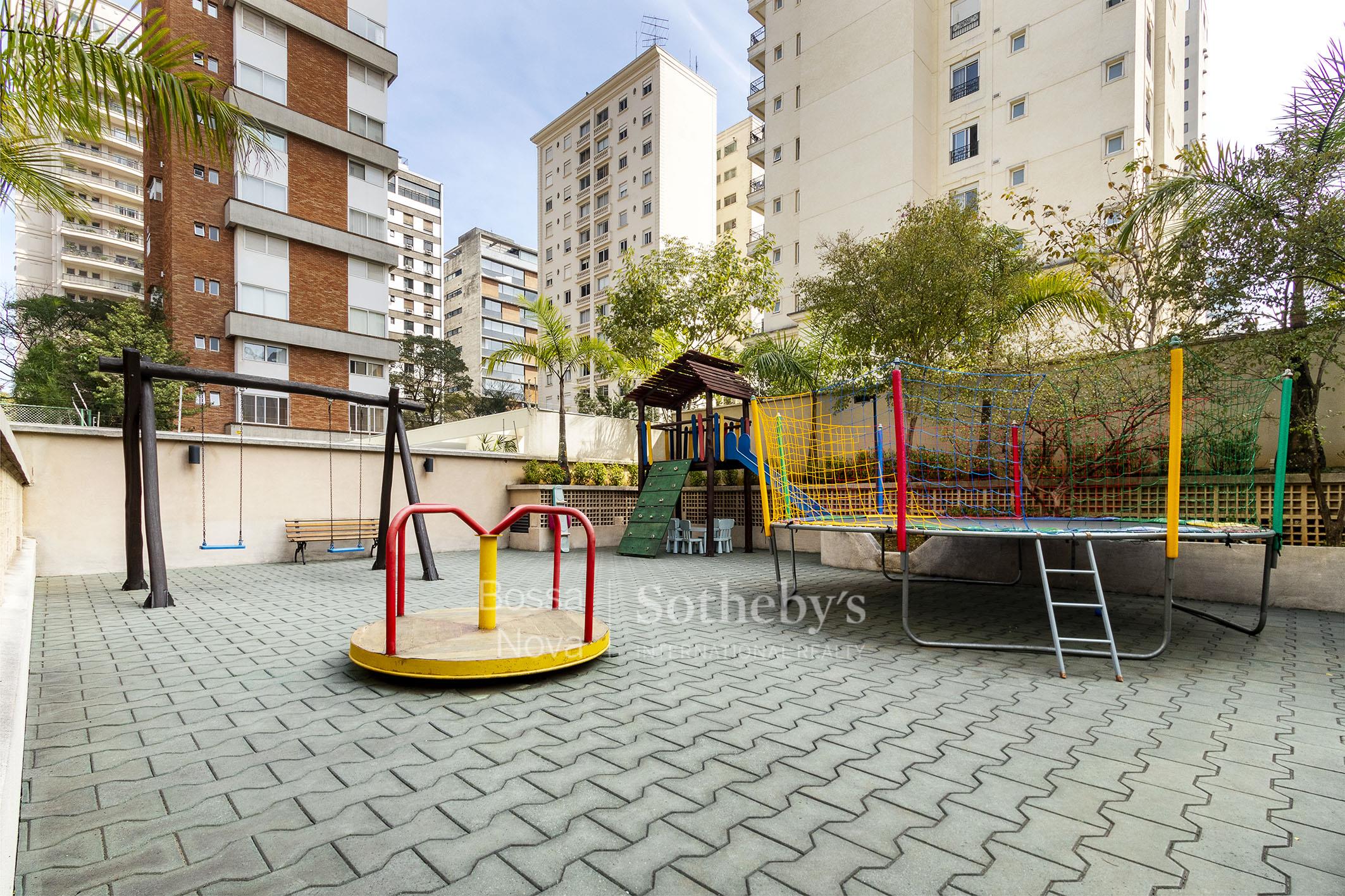 Apartamento Duplex para venda em Itaim Bibi